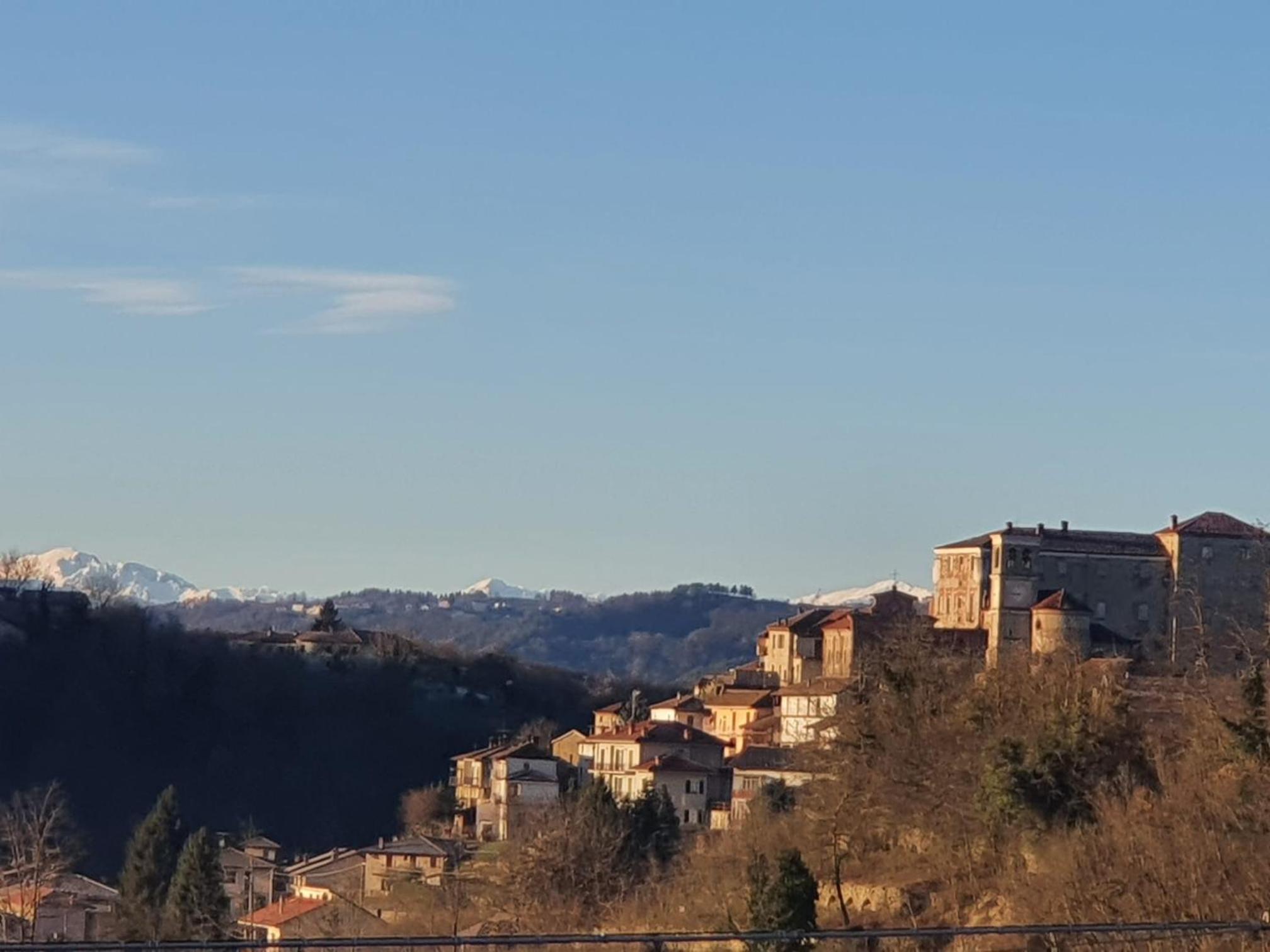 Villa Alta Langa view 3