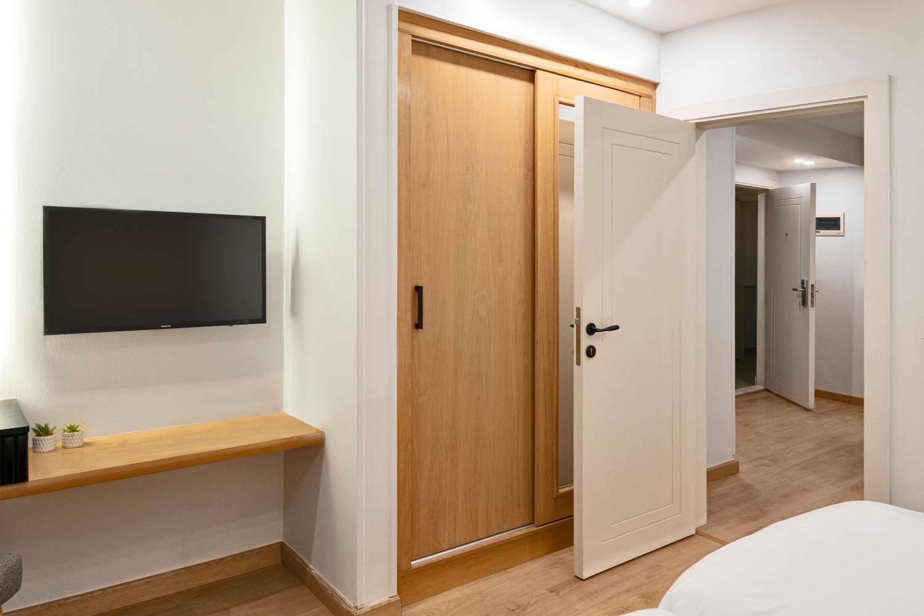 Parkside Boutique Serviced Apartments