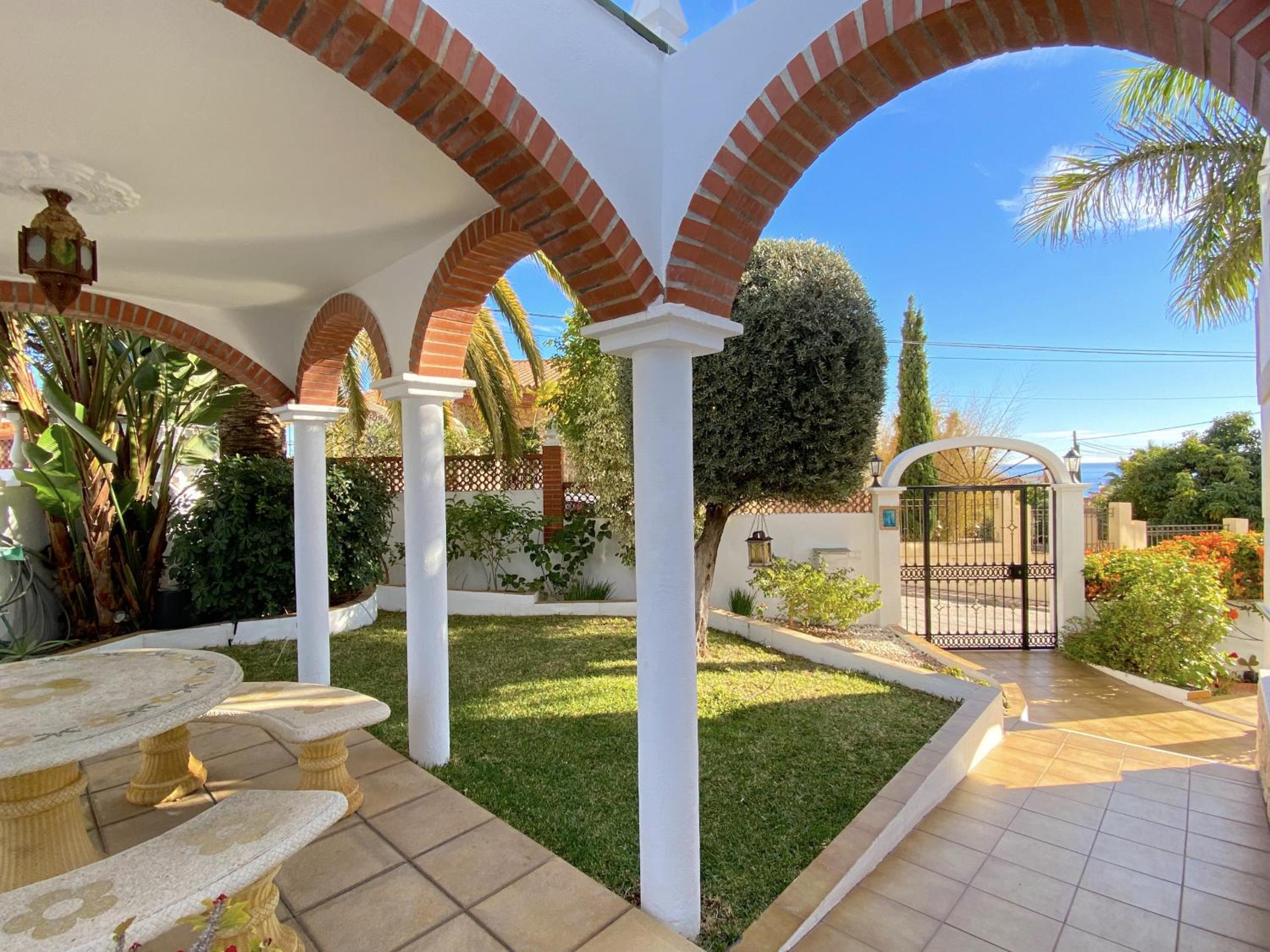 Villa Sandra Al Fresco Apartment