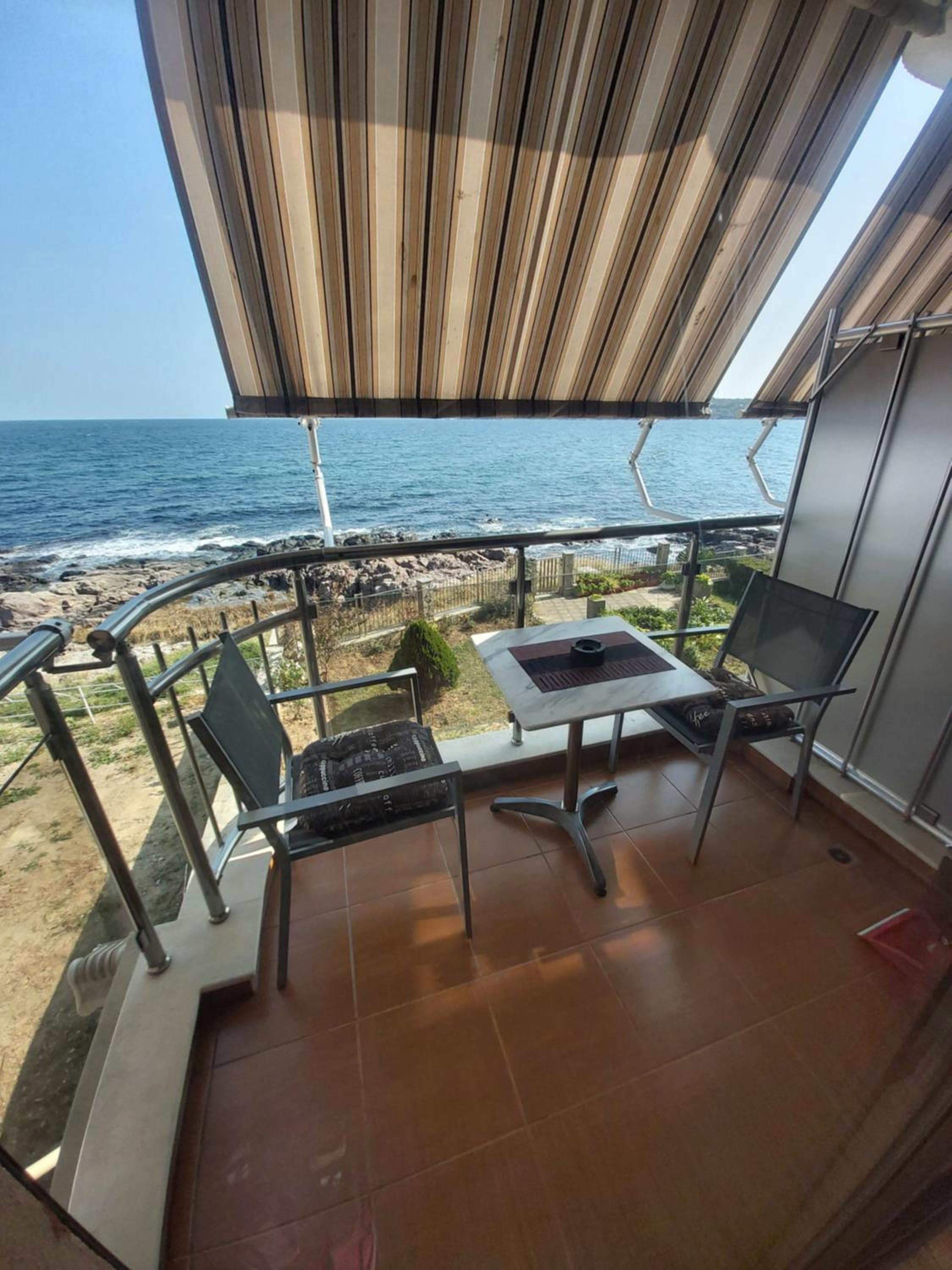 Guest Rooms Skalite view 2
