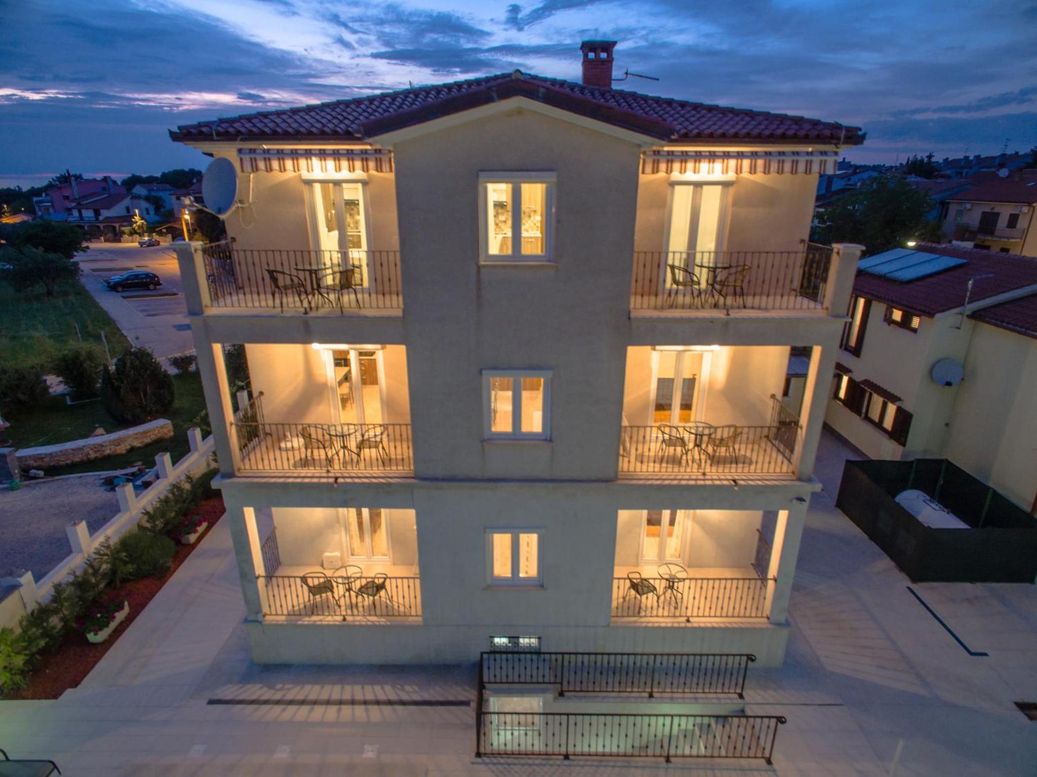 Apartments Villa Nina