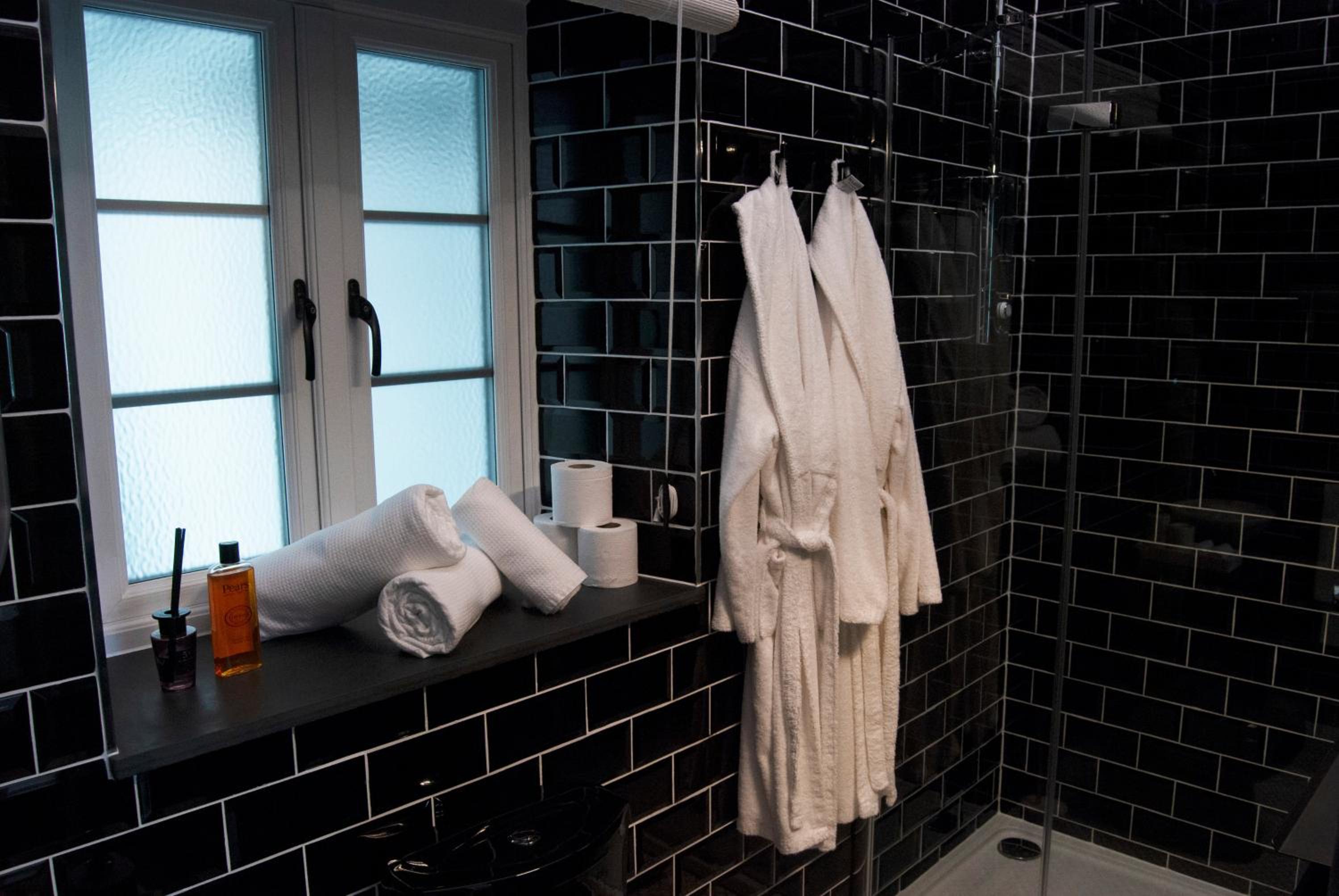 Lower Winsford Apartments & Rooms