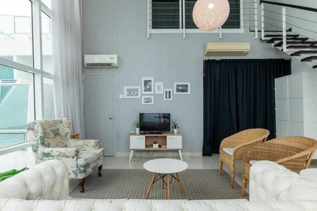 2bedrooms Maritime Seaview Luxury Suite 2Carpark 2-9pax view 3