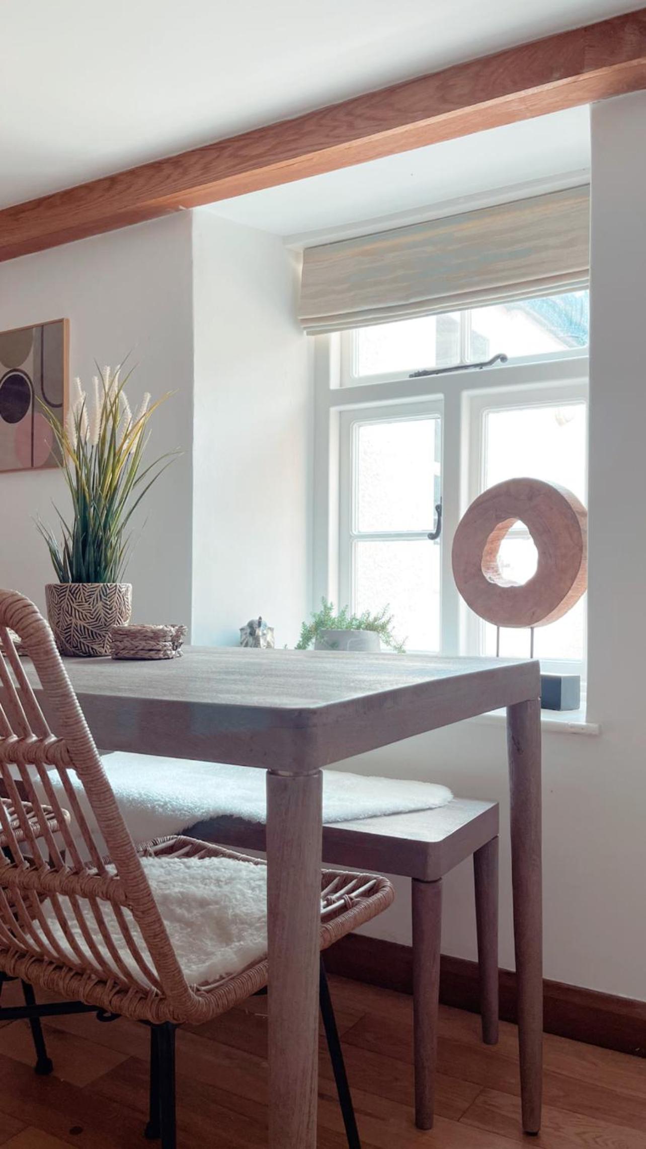 Seapink, Kingsand; luxury Cornish cottage with seaviews, bbq & paddleboards
