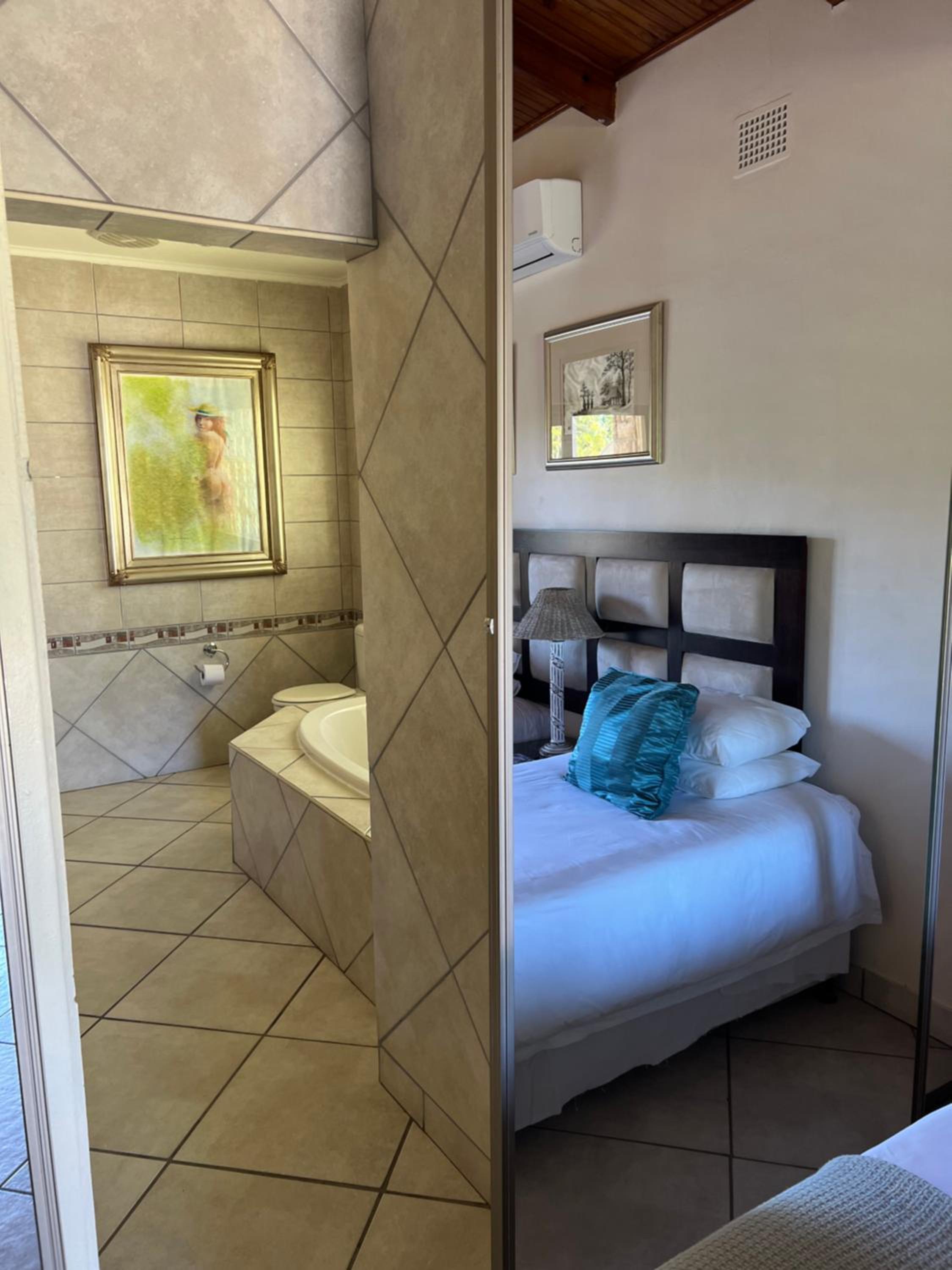 Whalesong Guest House