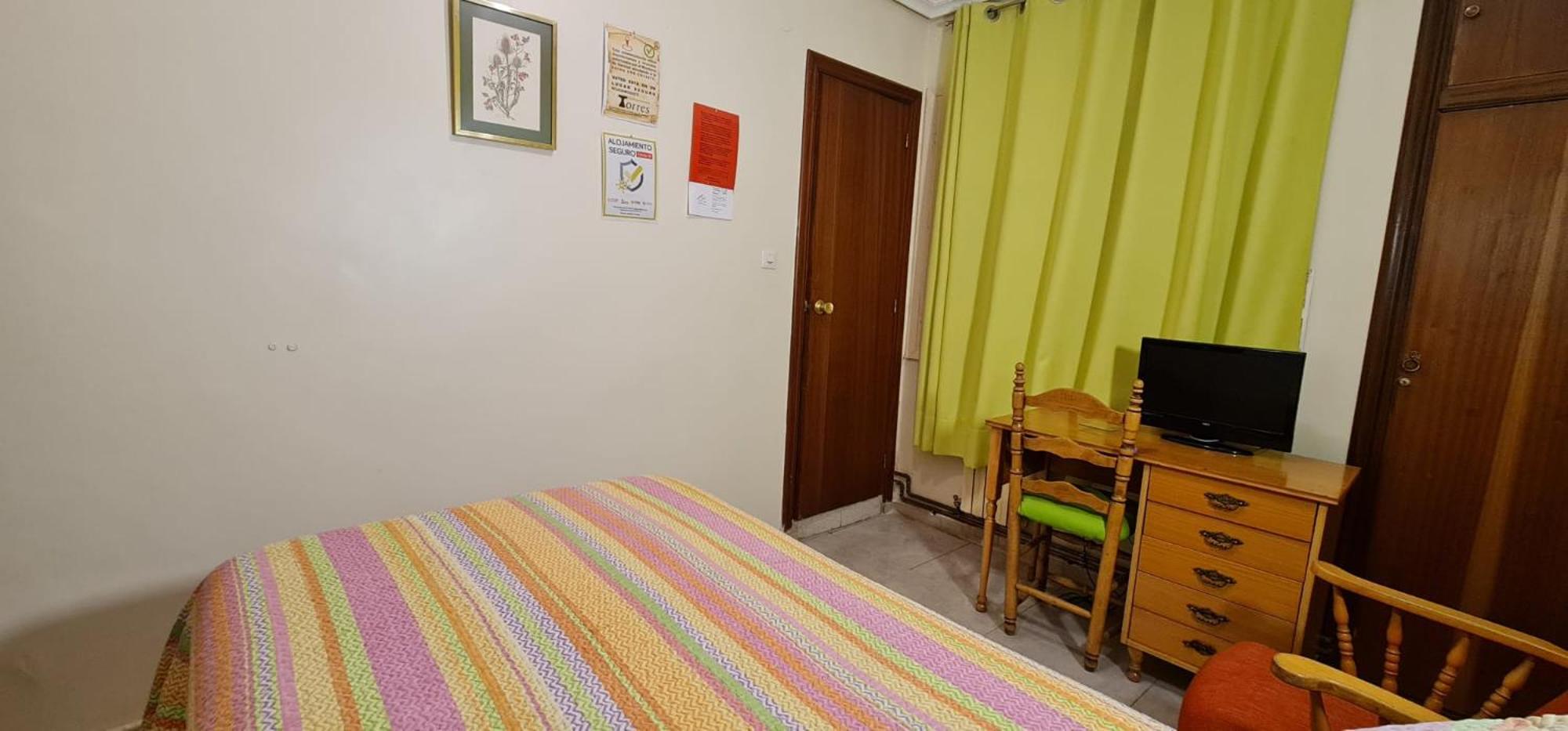 Hostal Ramón y Cajal