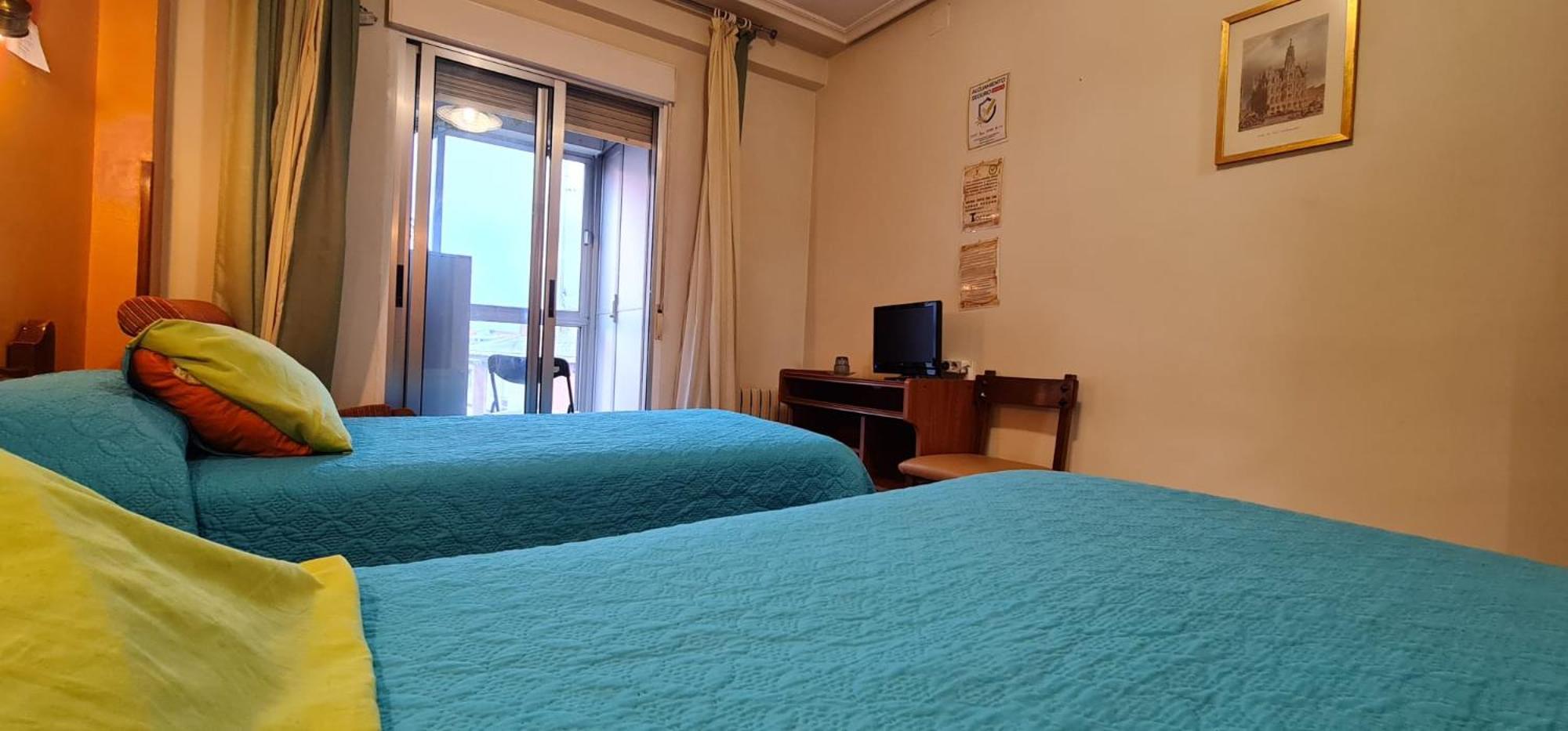 Hostal Ramón y Cajal