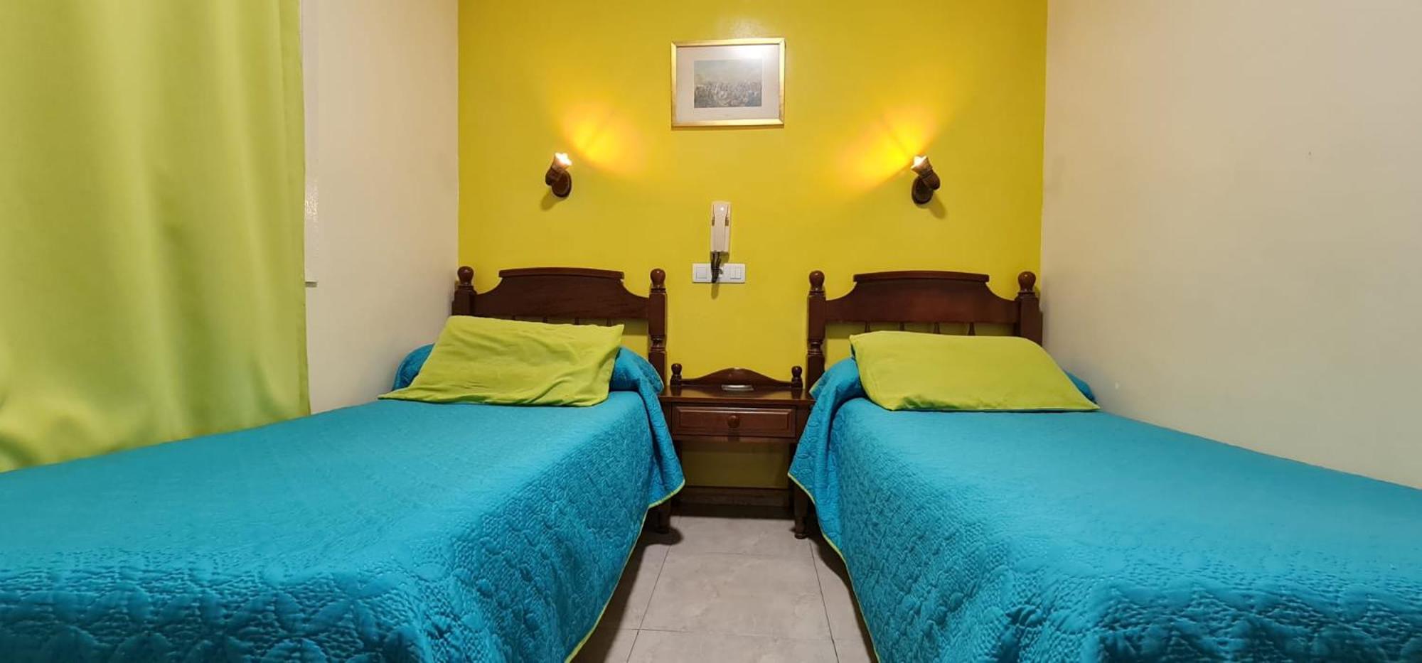 Hostal Ramón y Cajal