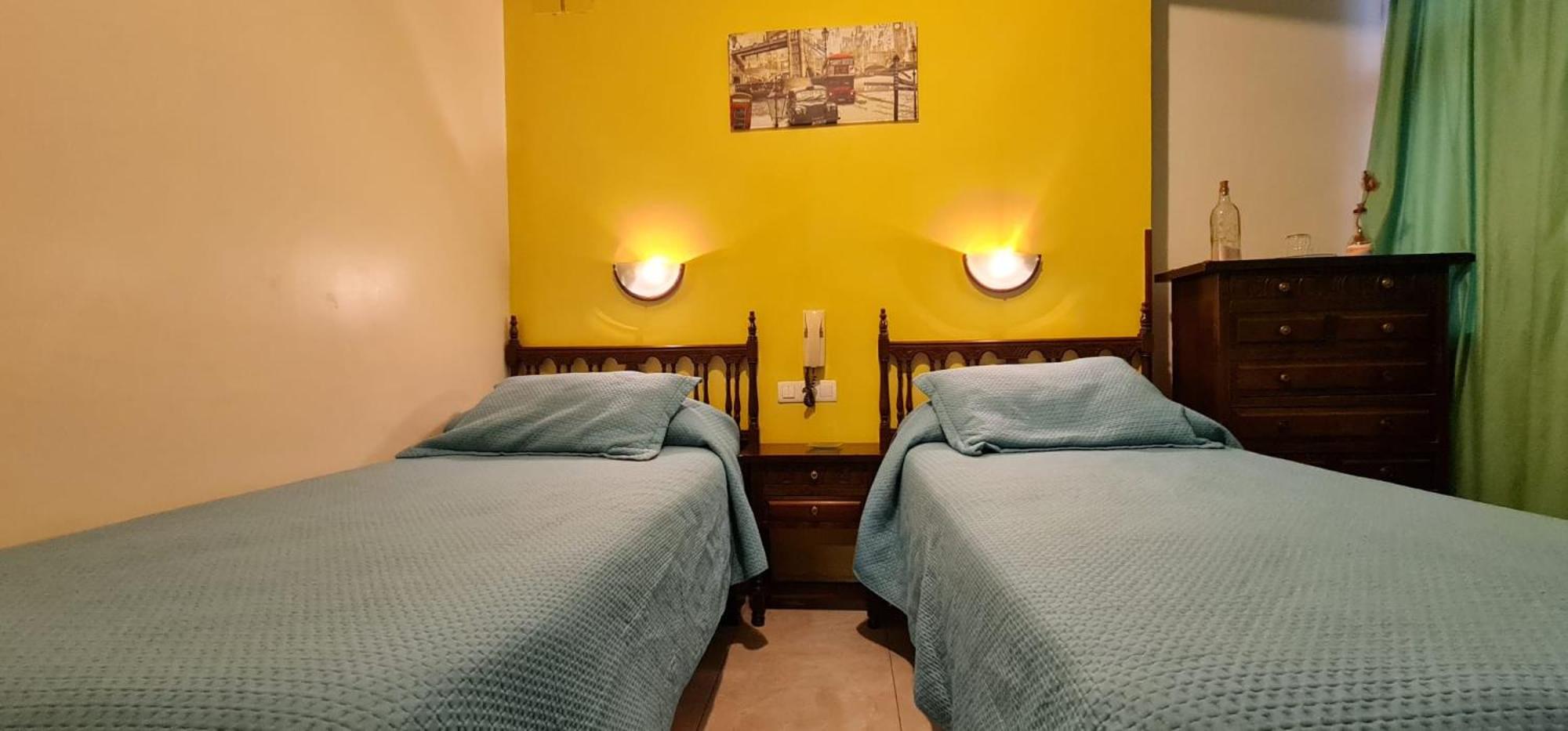 Hostal Ramón y Cajal