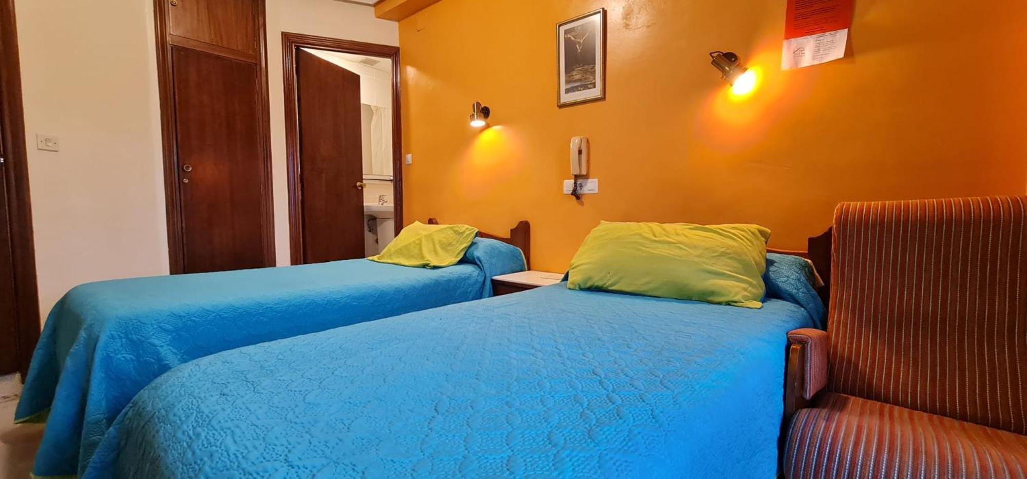 Hostal Ramón y Cajal