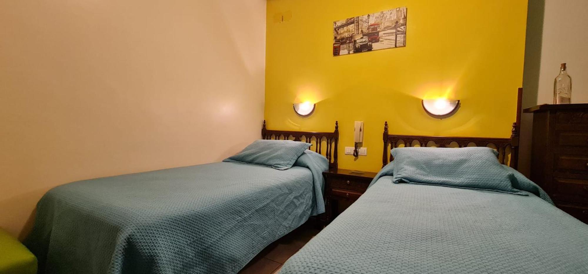 Hostal Ramón y Cajal