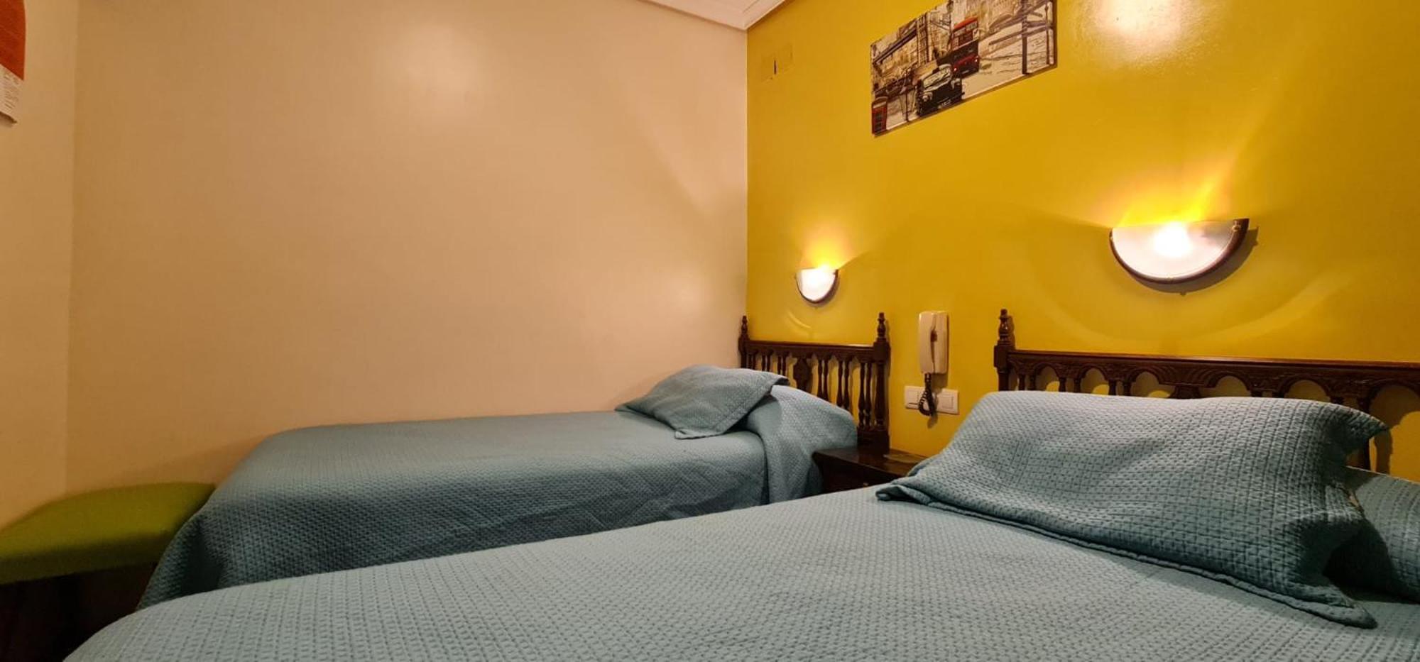 Hostal Ramón y Cajal