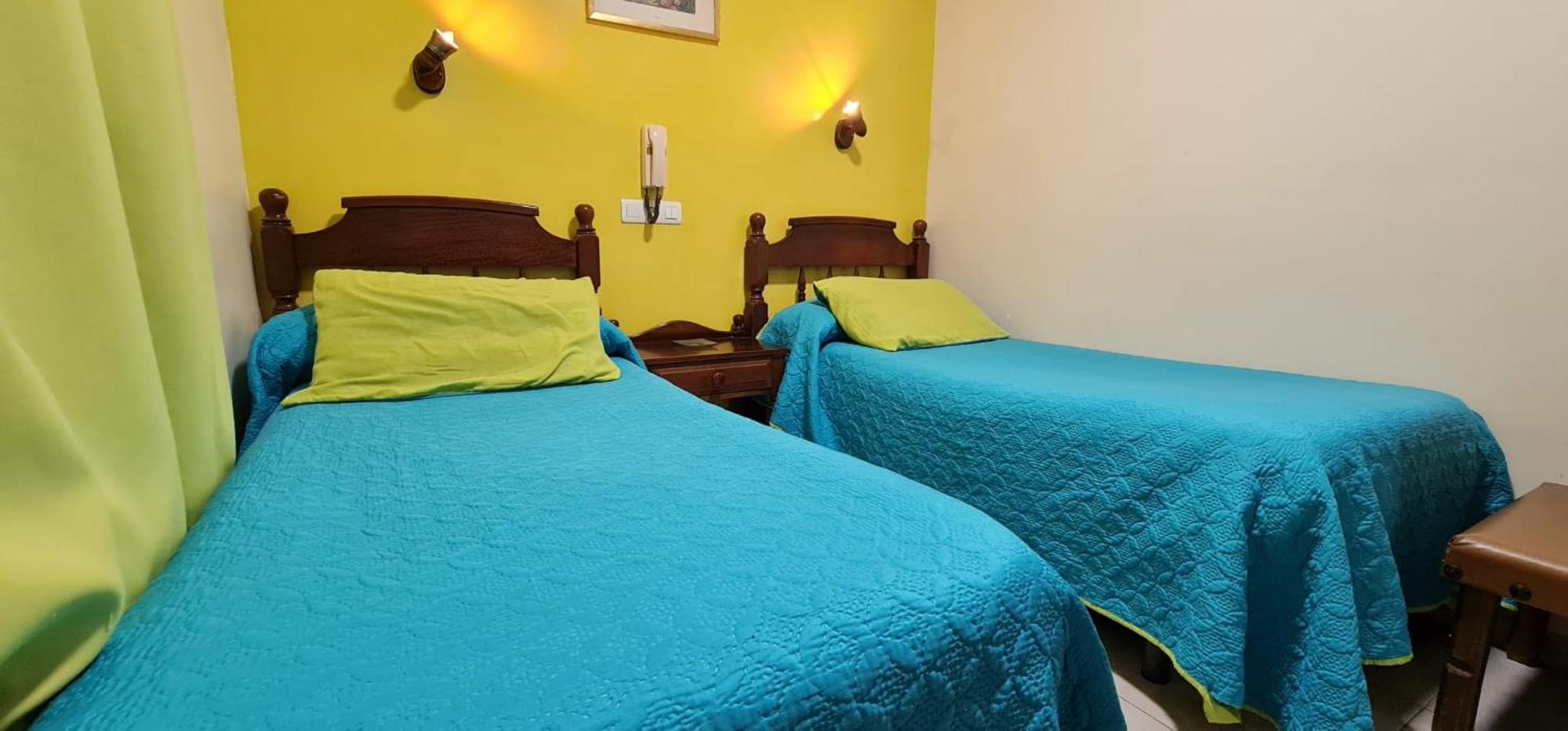 Hostal Ramón y Cajal
