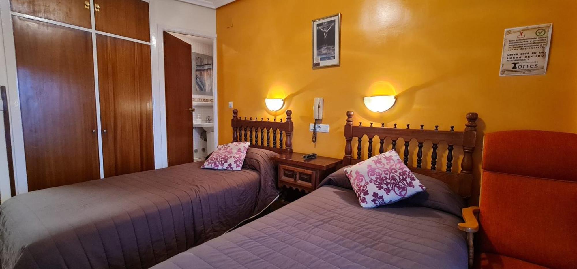 Hostal Ramón y Cajal