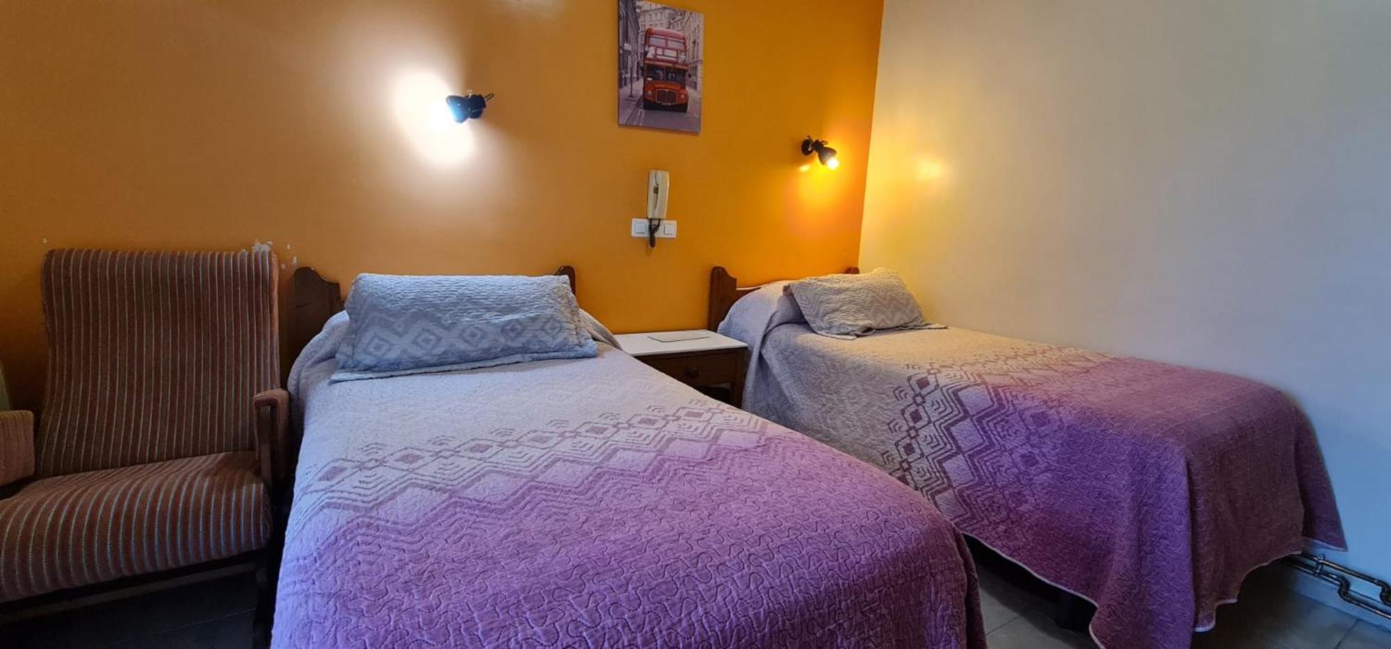 Hostal Ramón y Cajal