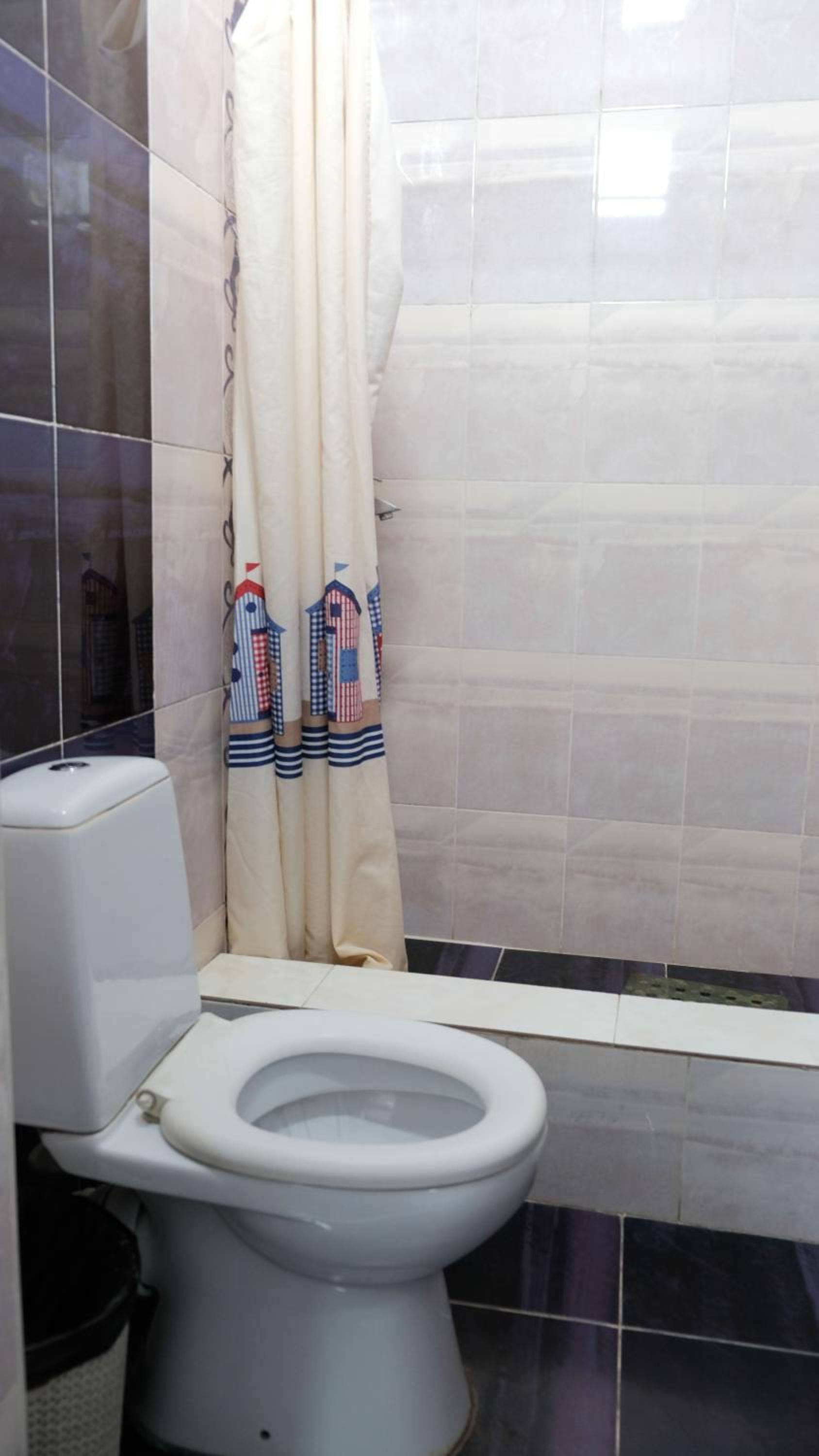 Apple Hostel Bishkek 105