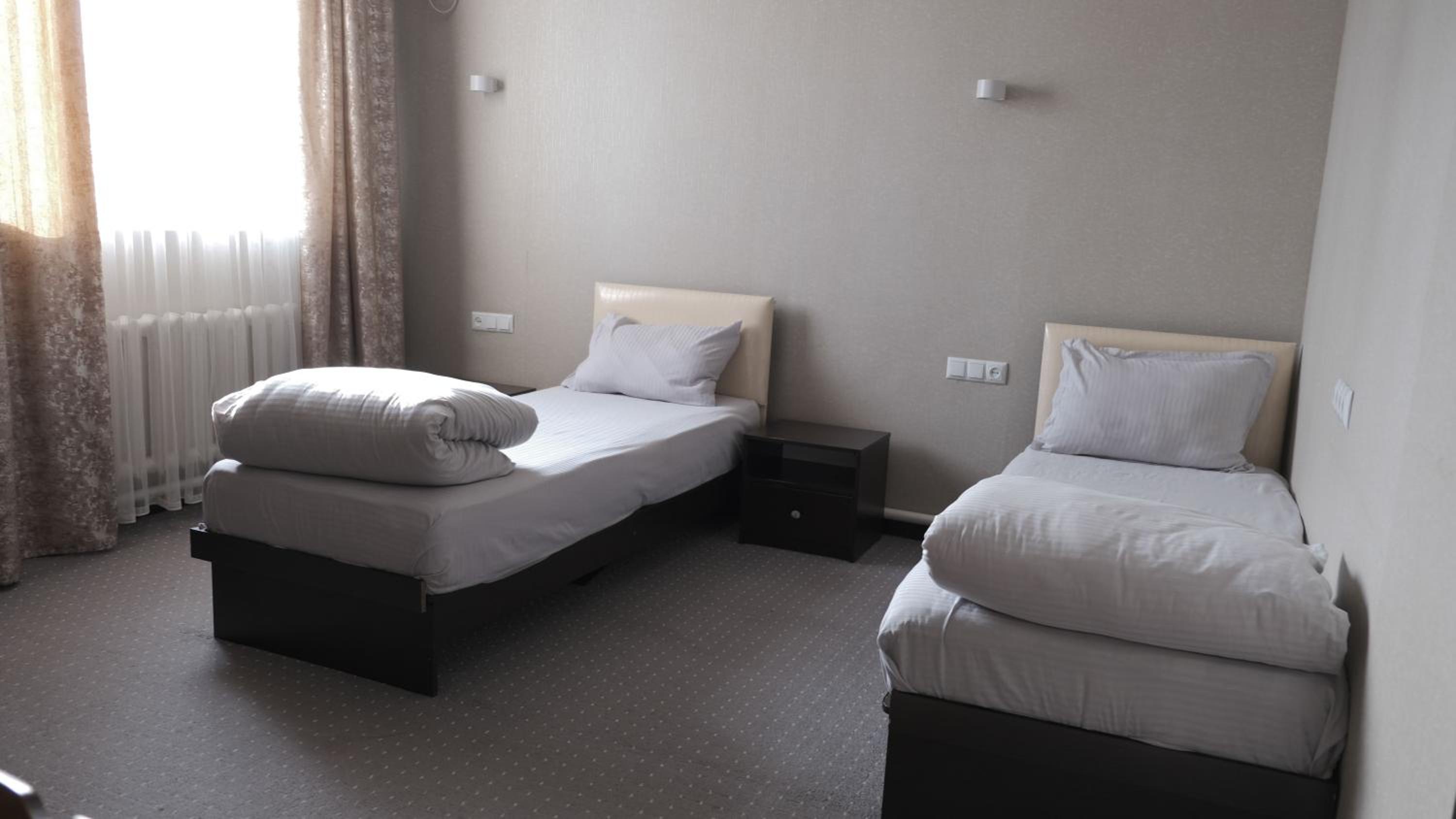 Apple Hostel Bishkek 119