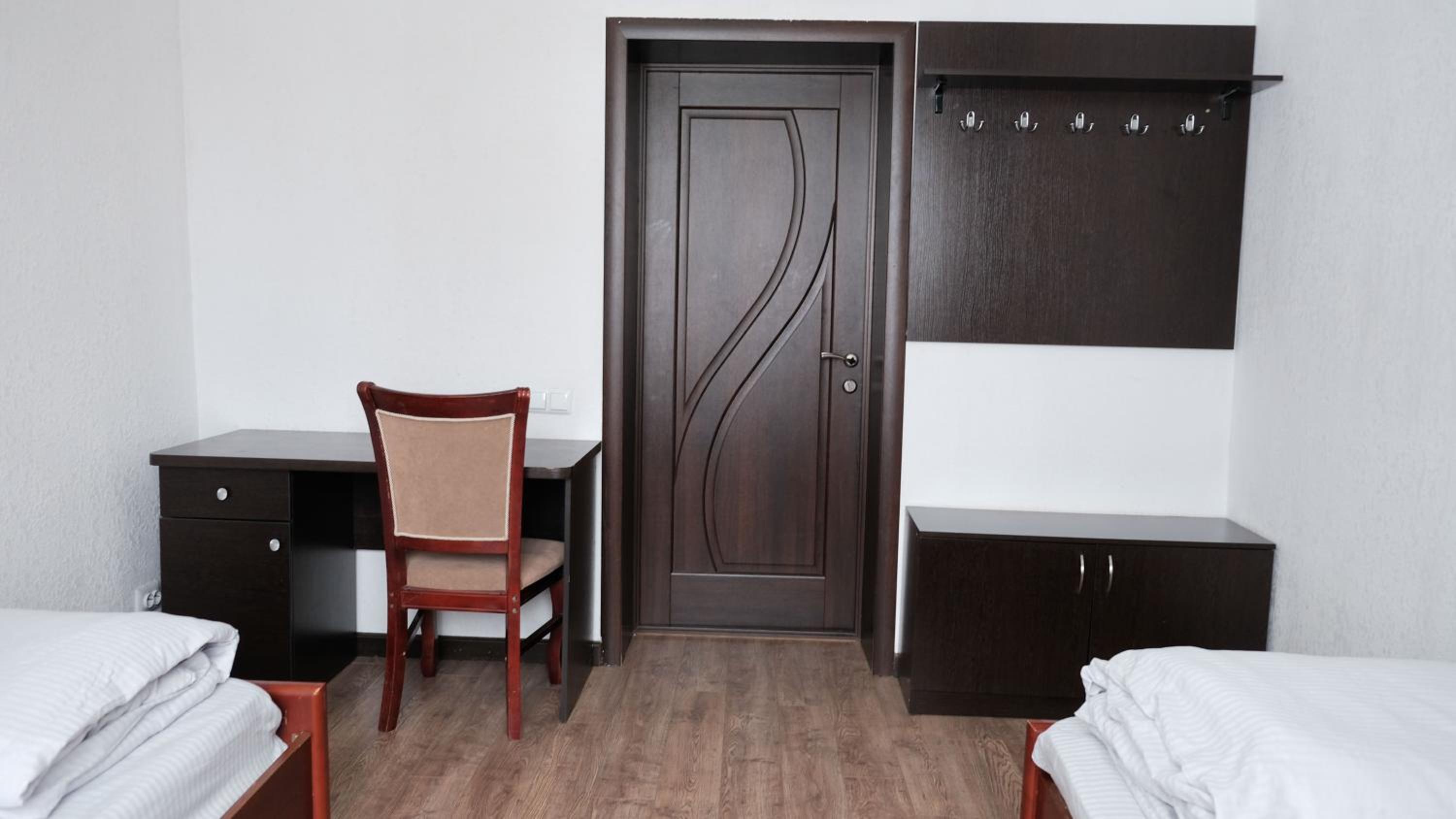 Apple Hostel Bishkek 123
