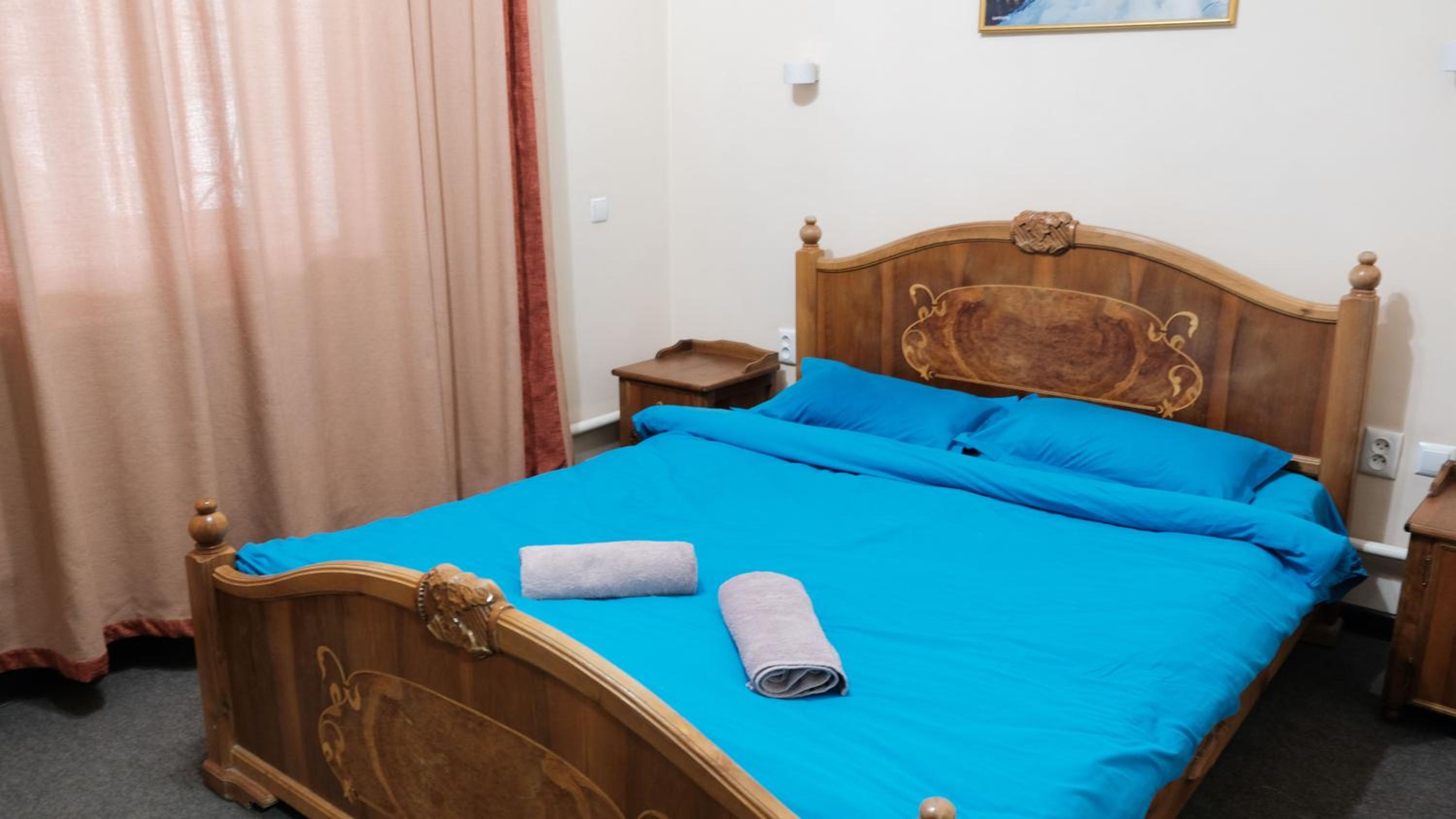 Apple Hostel Bishkek 121