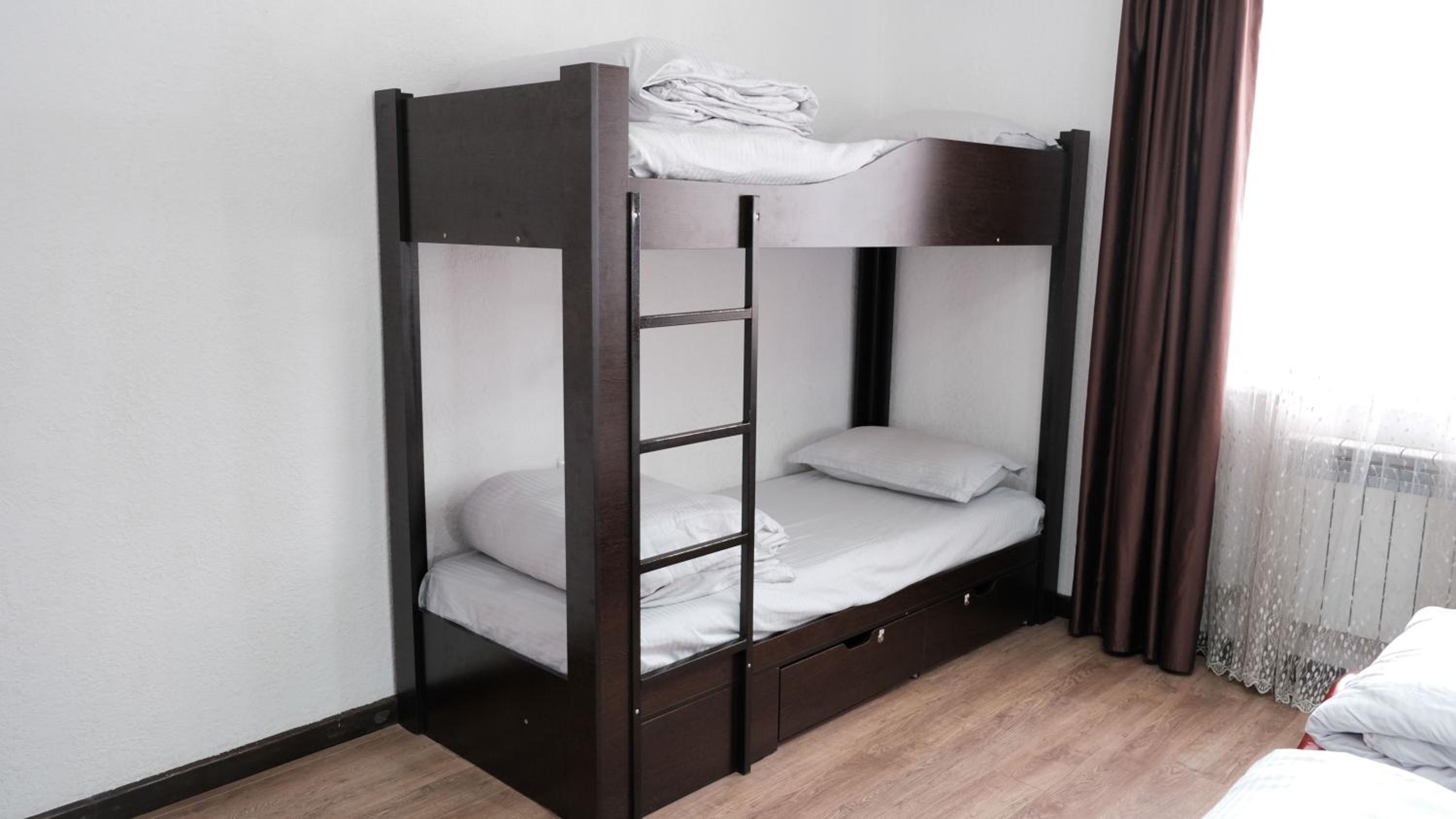 Apple Hostel Bishkek 127
