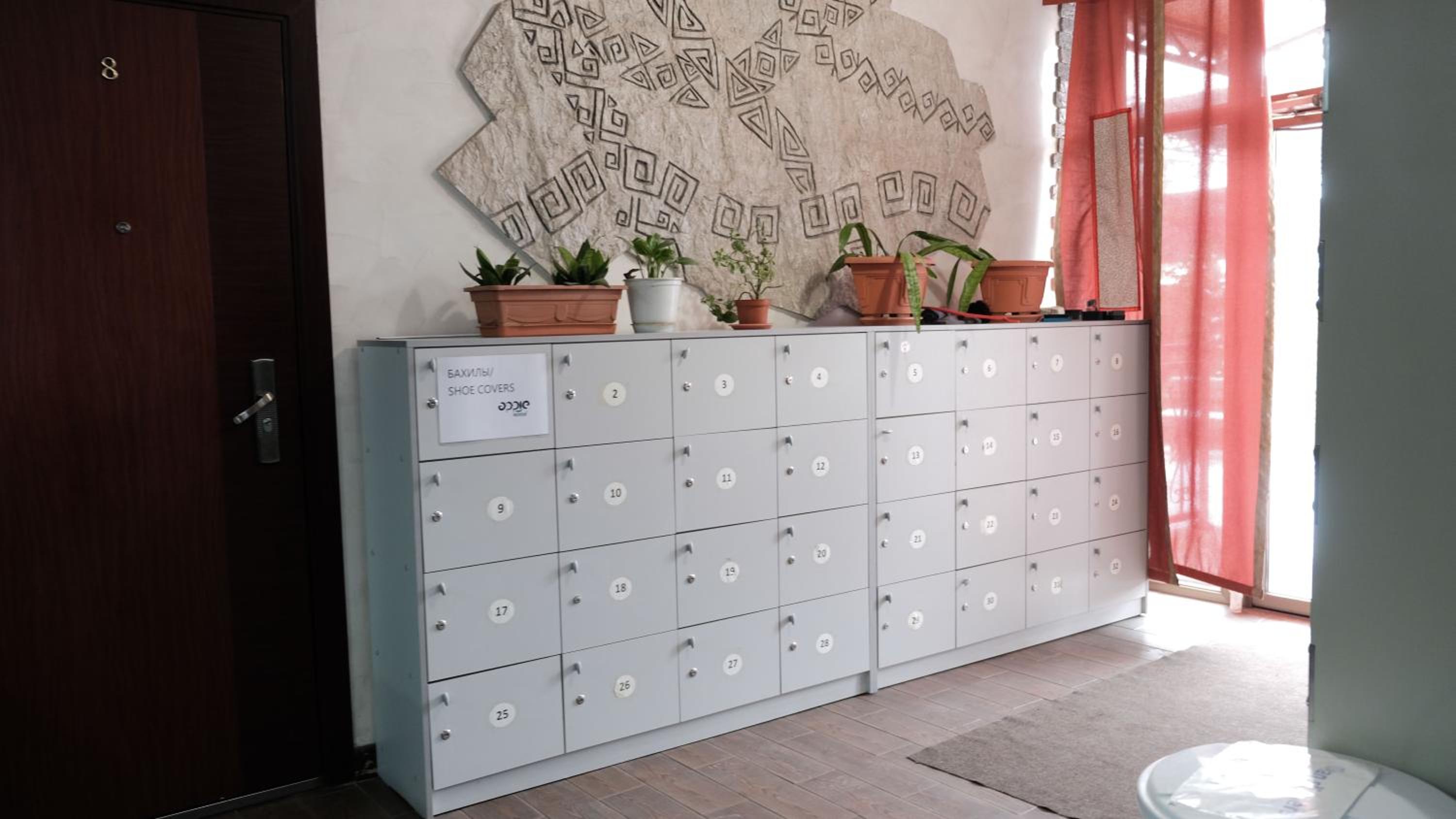 Apple Hostel Bishkek 33