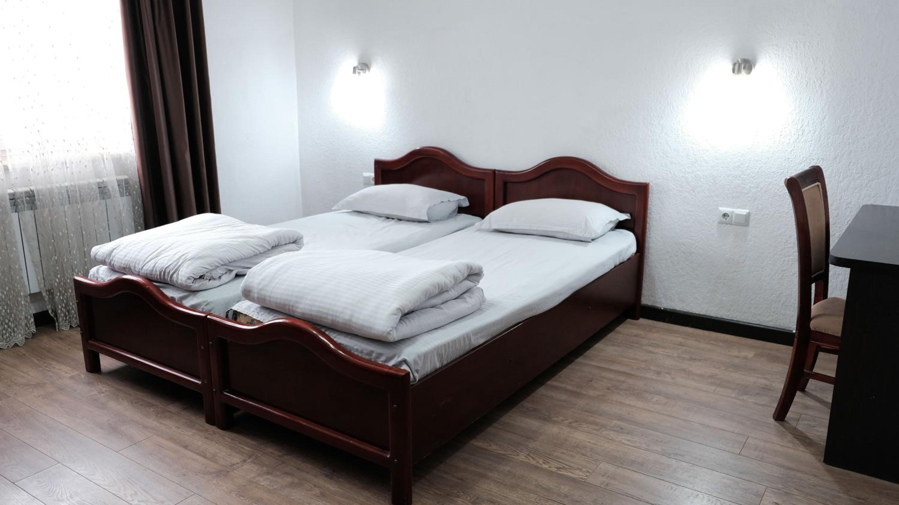 Apple Hostel Bishkek