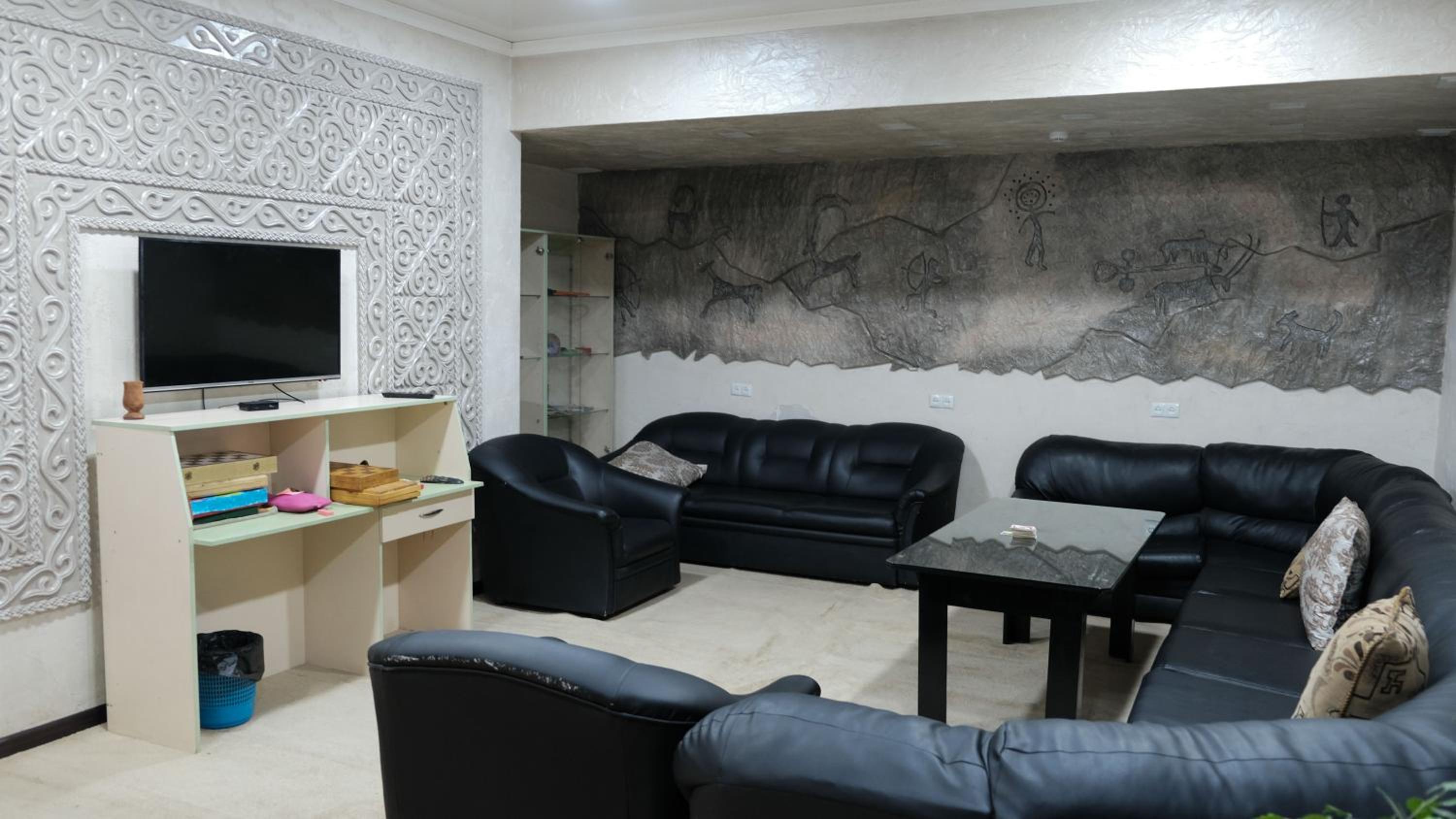 Apple Hostel Bishkek 29