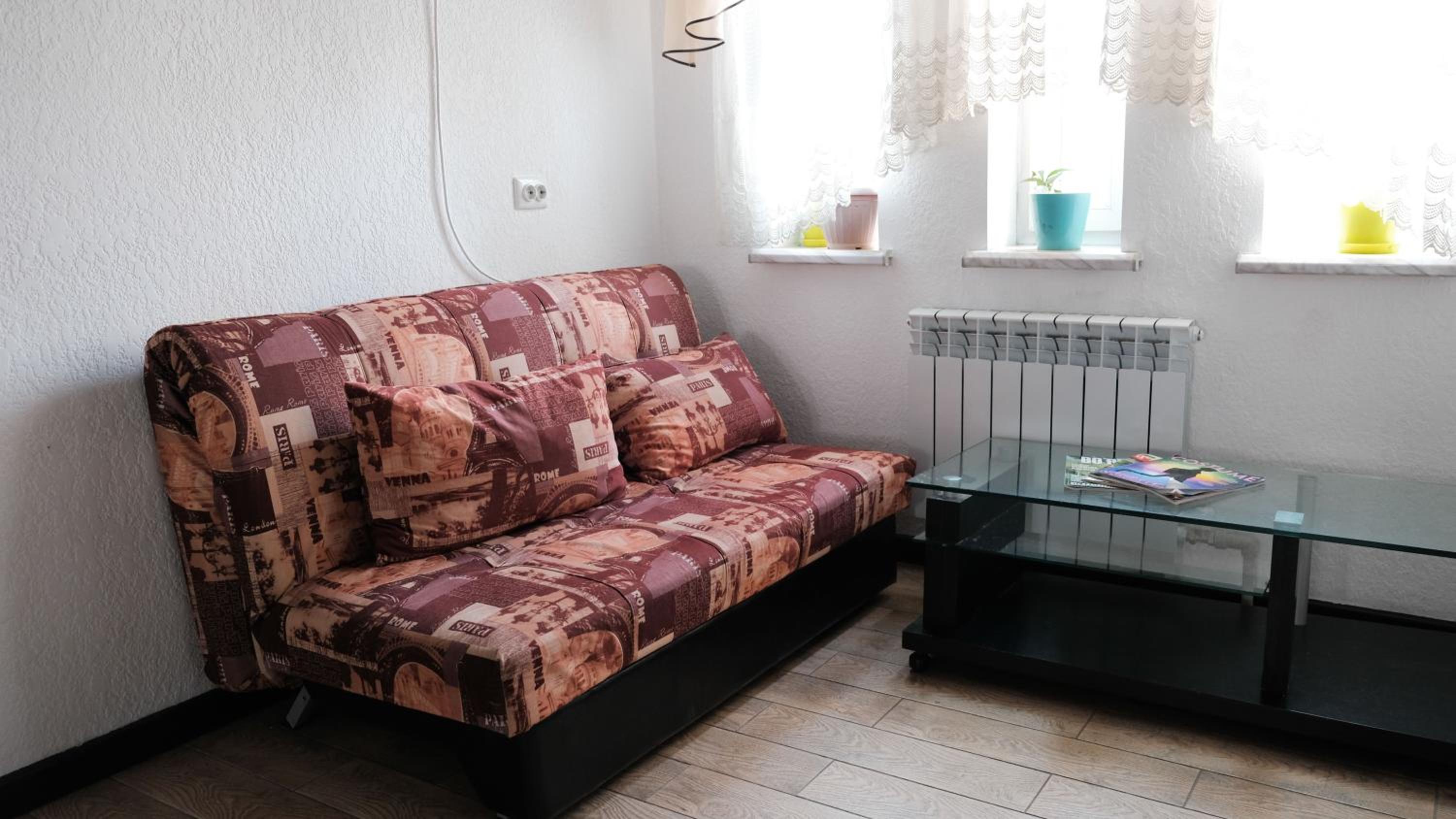 Apple Hostel Bishkek 143