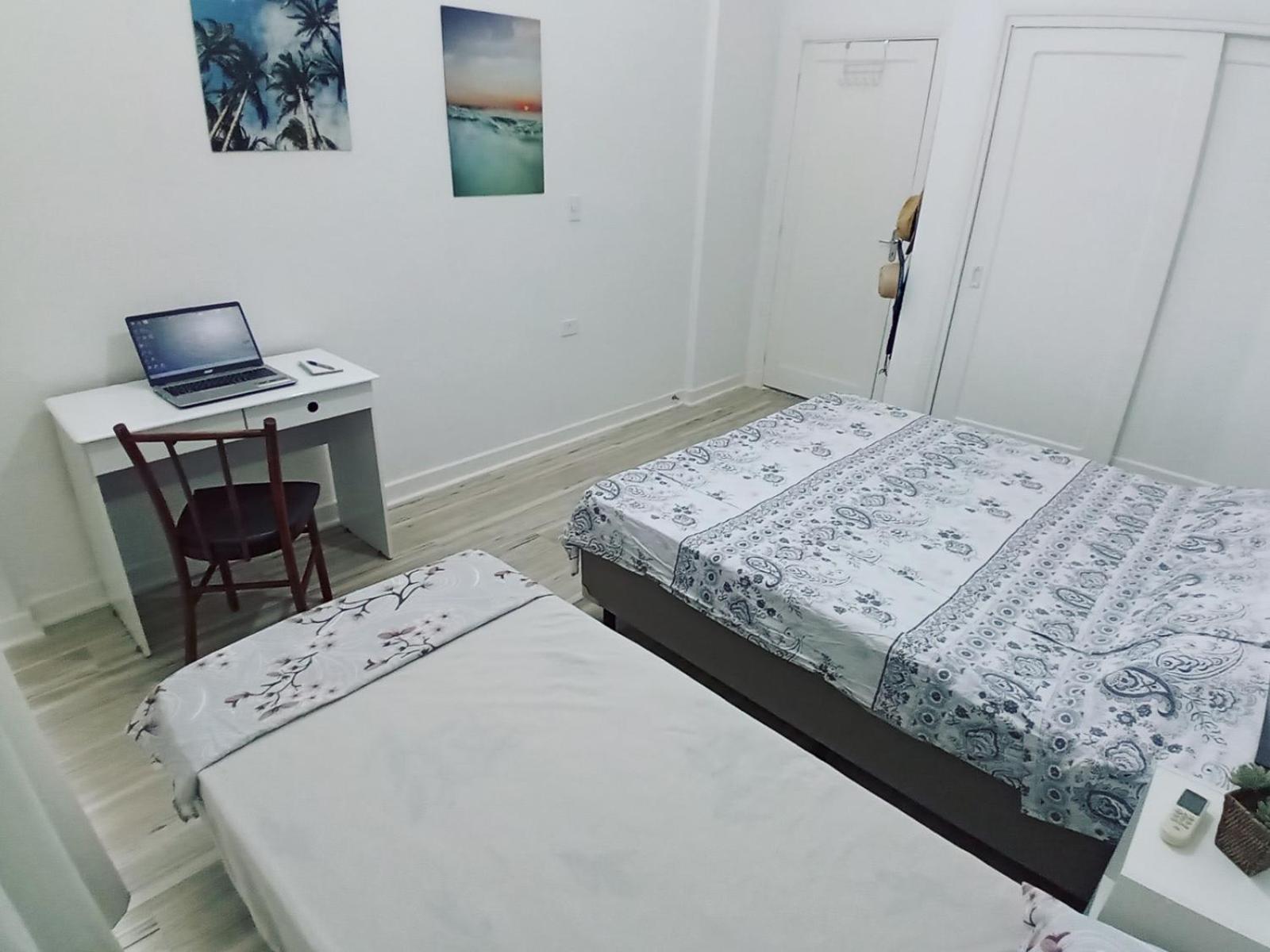Ponta da Praia amplo 3dorm 3ban frente ao mar
