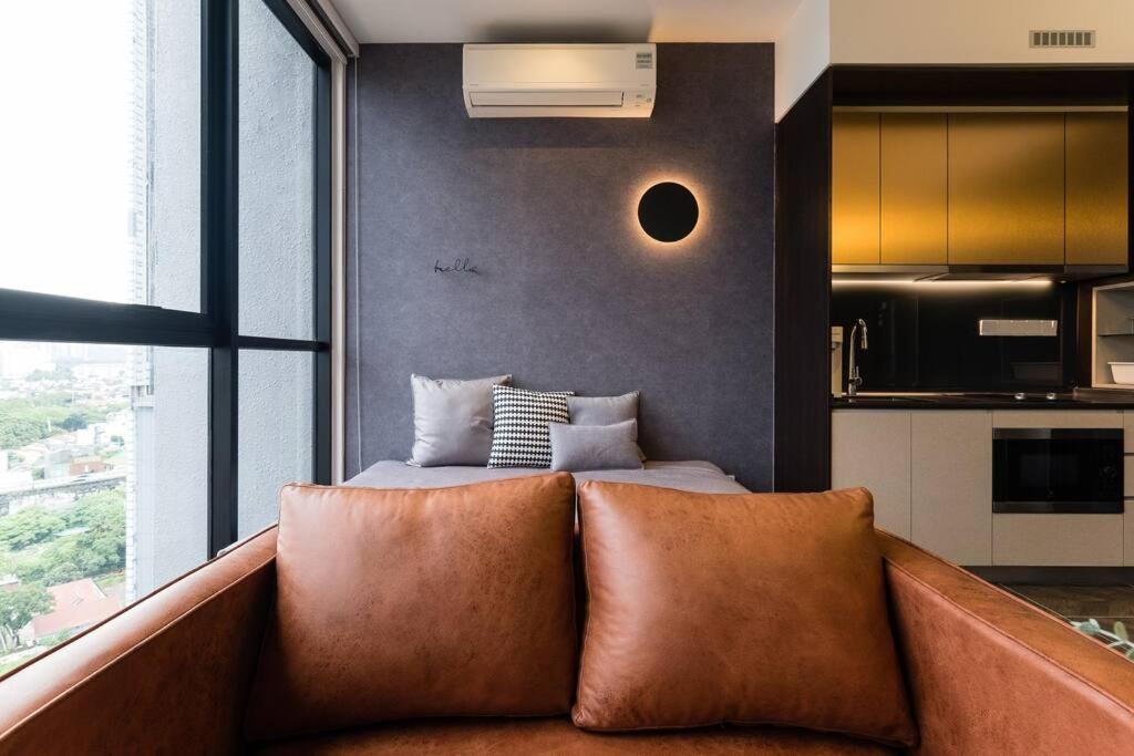 Scarletz KLCC 4pax by Feel Home Luxury 100mbps WiFi