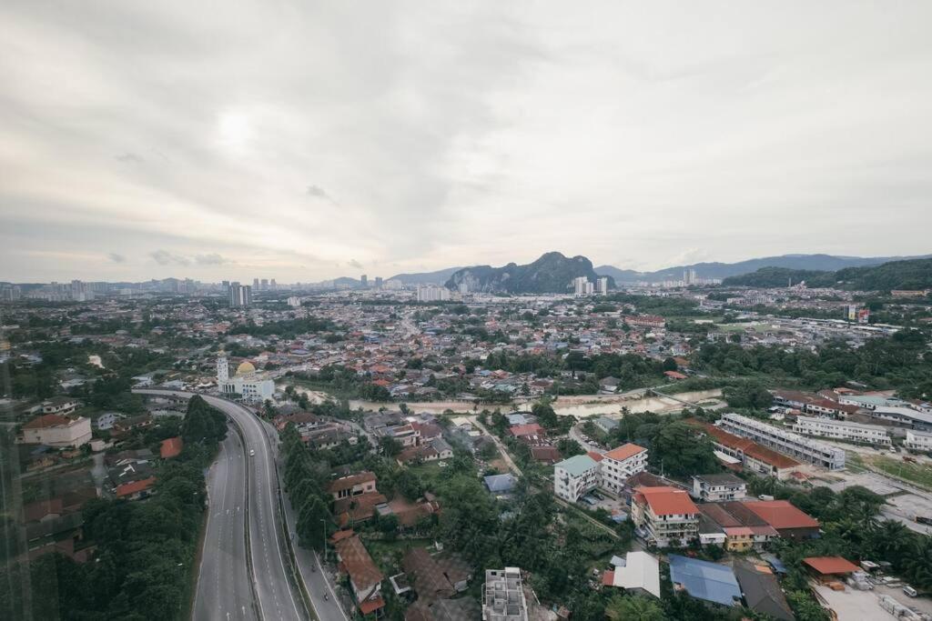Mini House Gombak 2BR 5pax Ayuman Suites