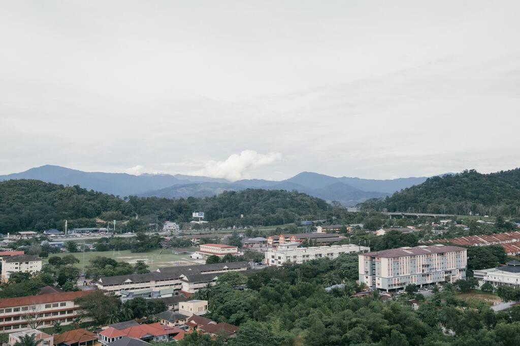 Mini House Gombak 2BR 5pax Ayuman Suites