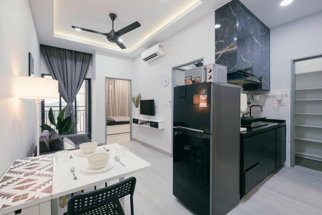 Mini House Gombak 2BR 5pax Ayuman Suites