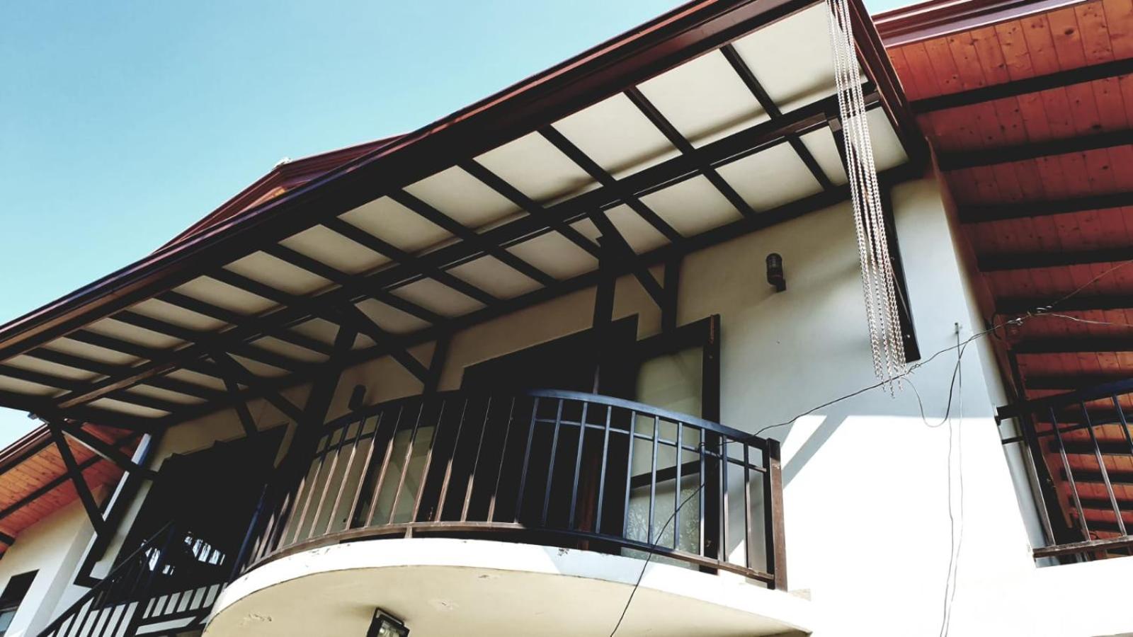 Chenu Villa Hikka view 4