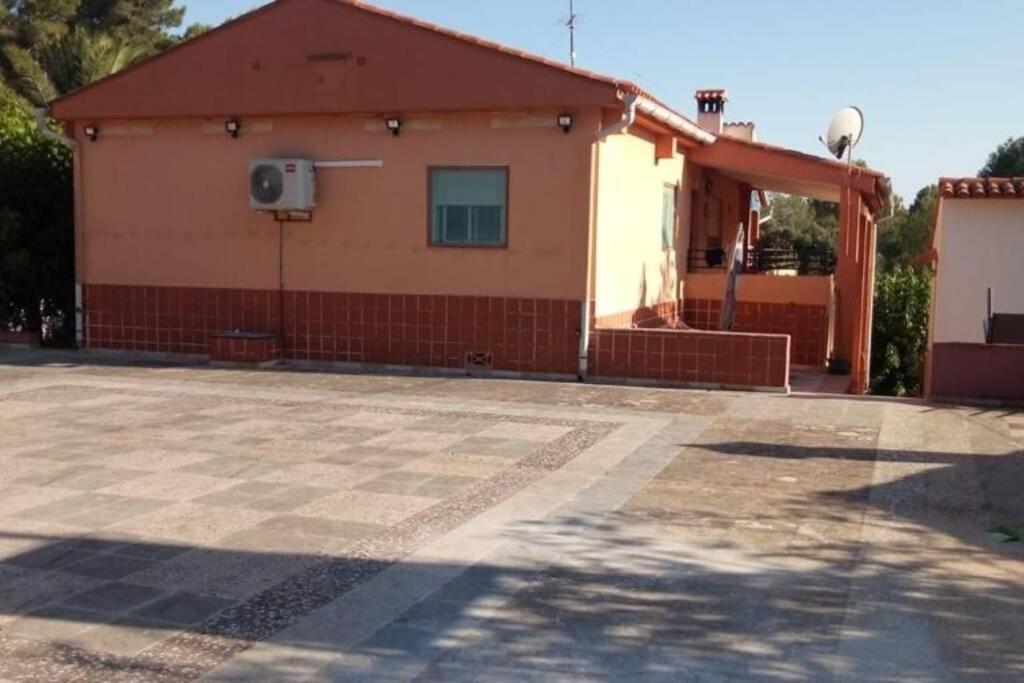 Villa Célia Alzira