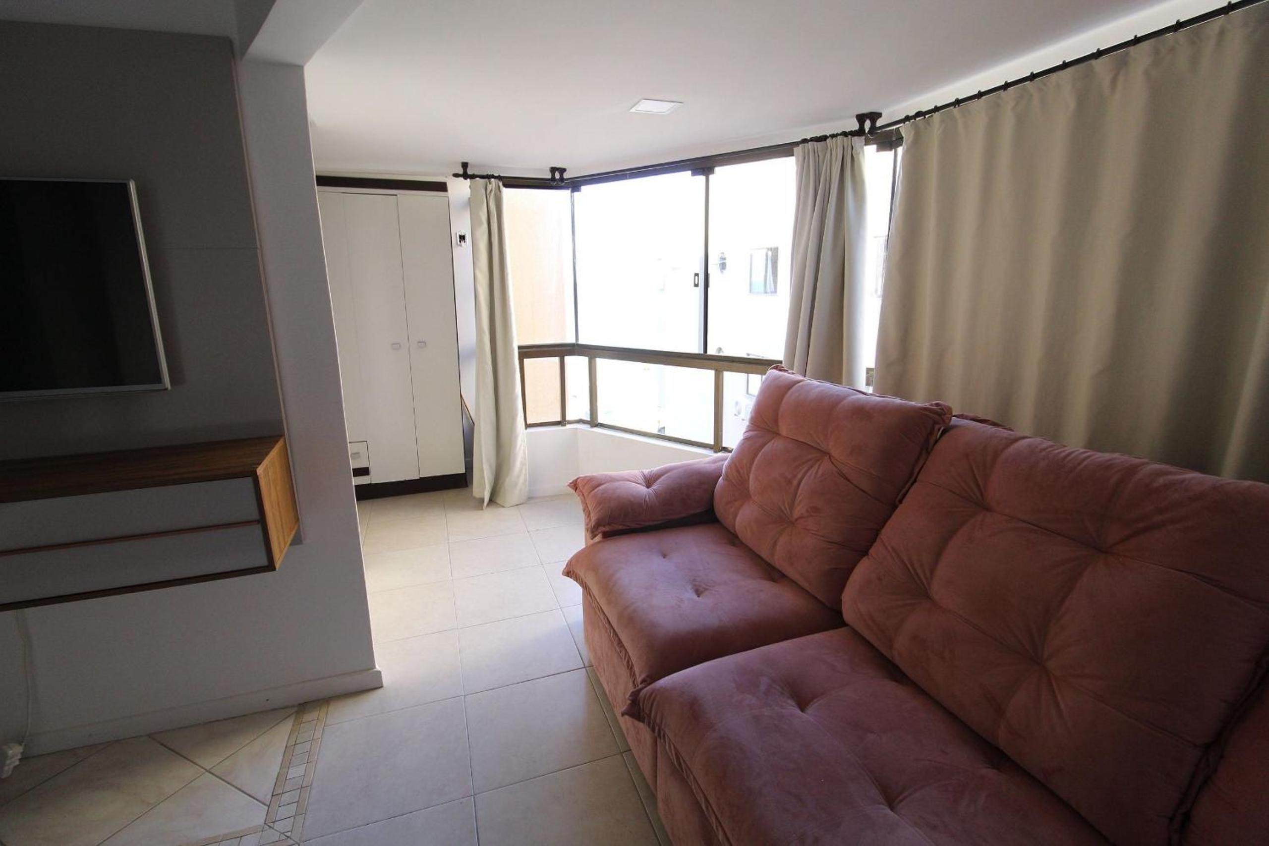 1025 Ampla cobertura duplex na Praia de Bombinhas 50mts do mar