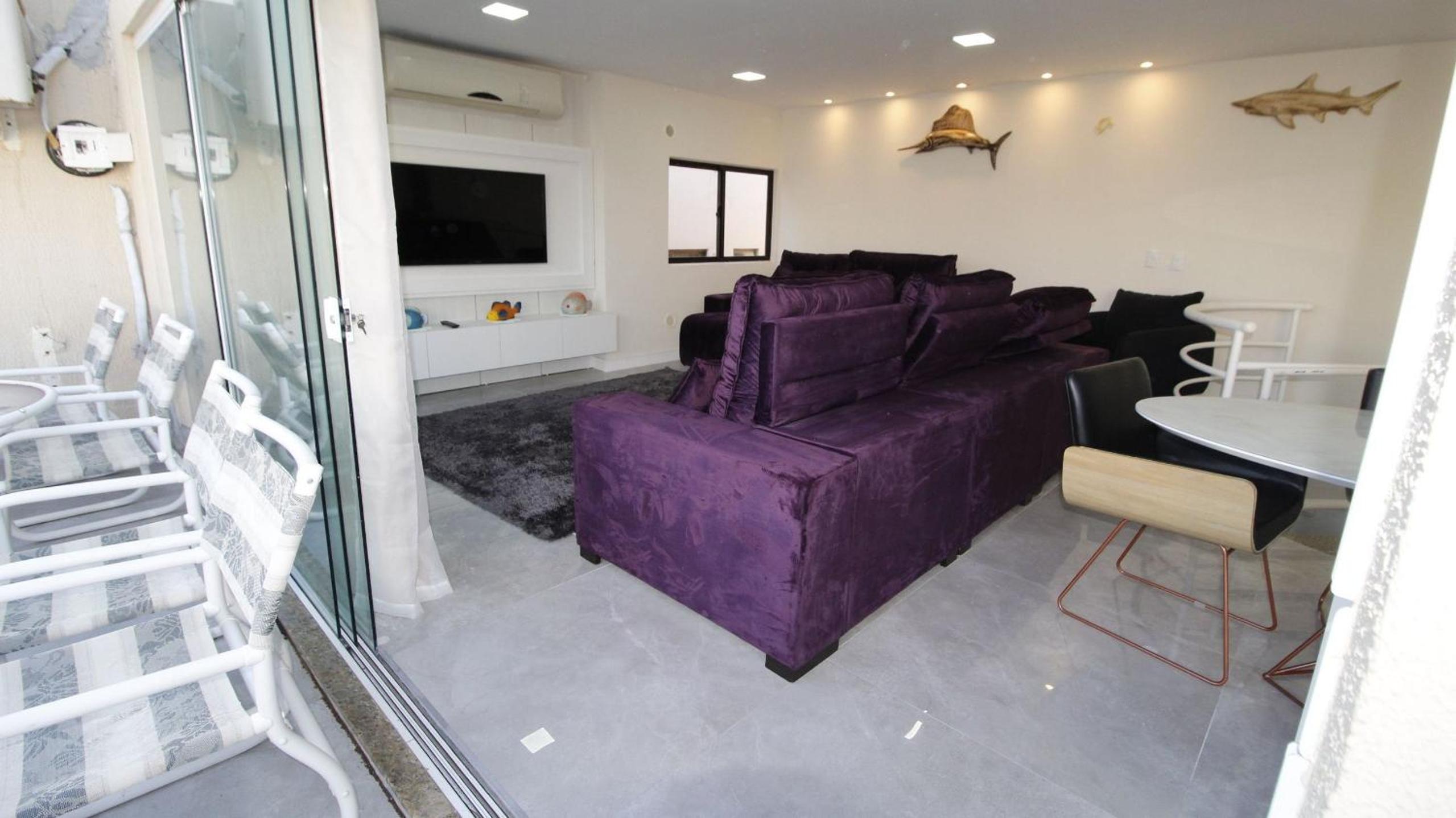 1025 Ampla cobertura duplex na Praia de Bombinhas 50mts do mar