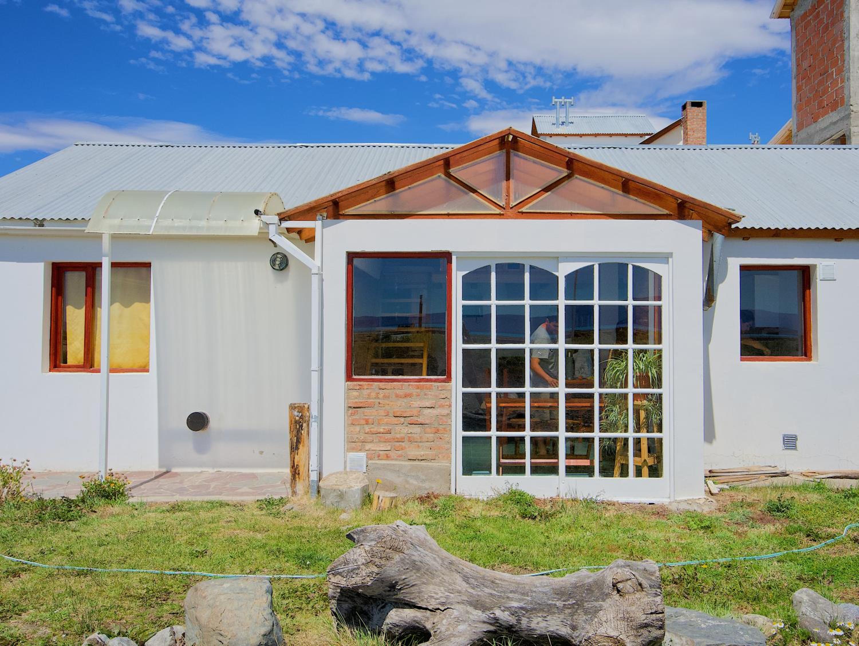 Hostel Aves del Lago