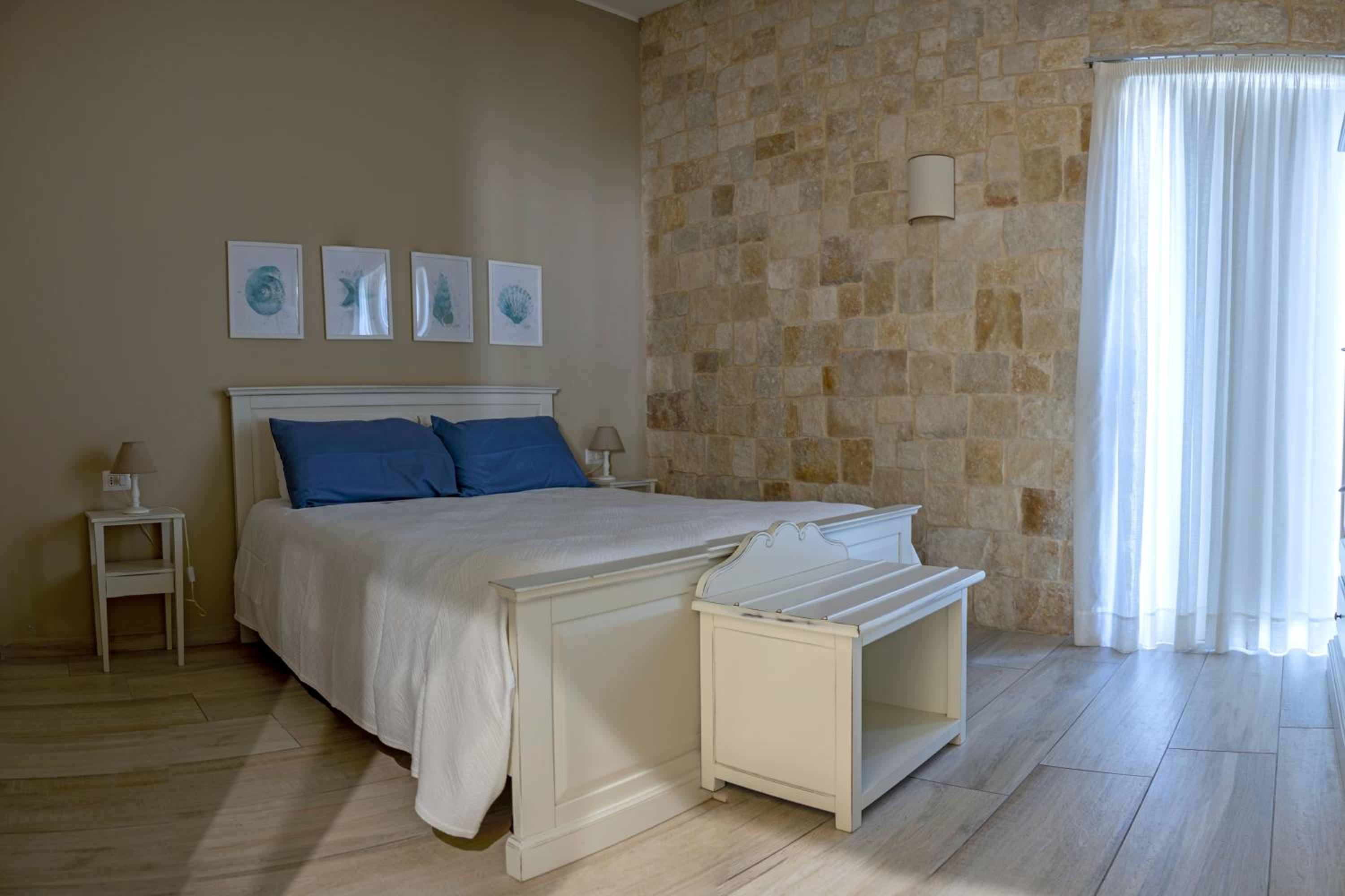 Torrelama Room & Breakfast
