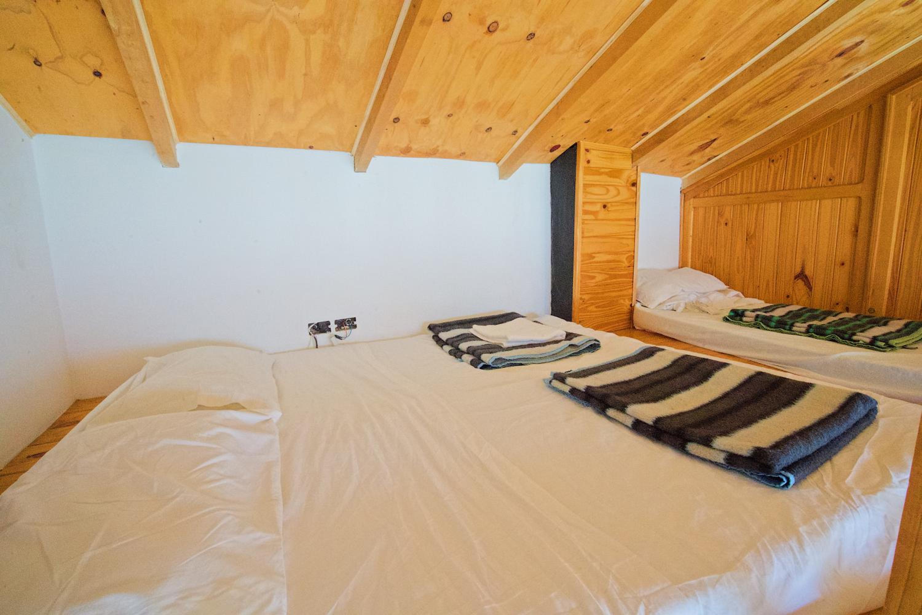 Hostel Aves del Lago