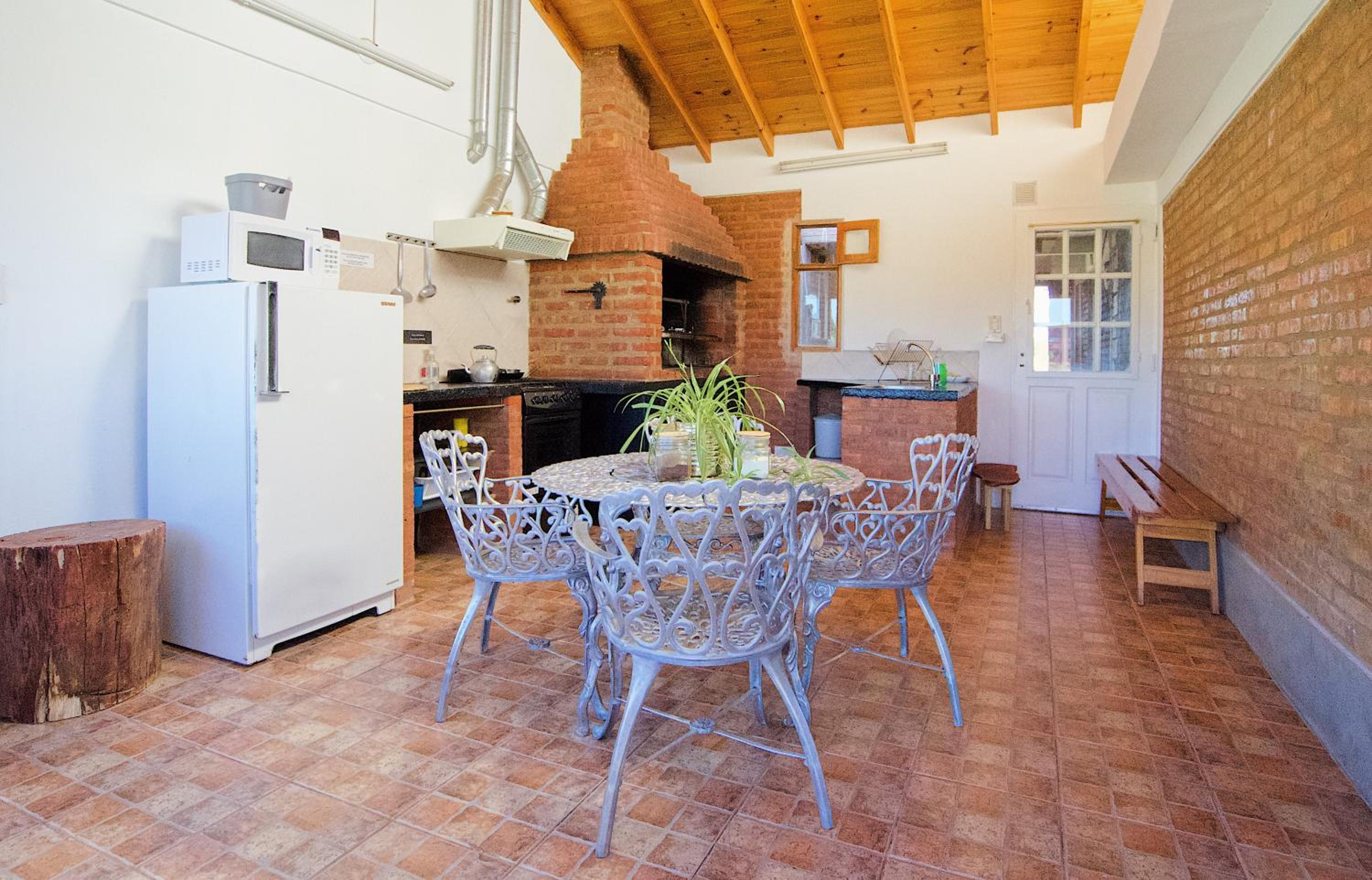 Hostel Aves del Lago