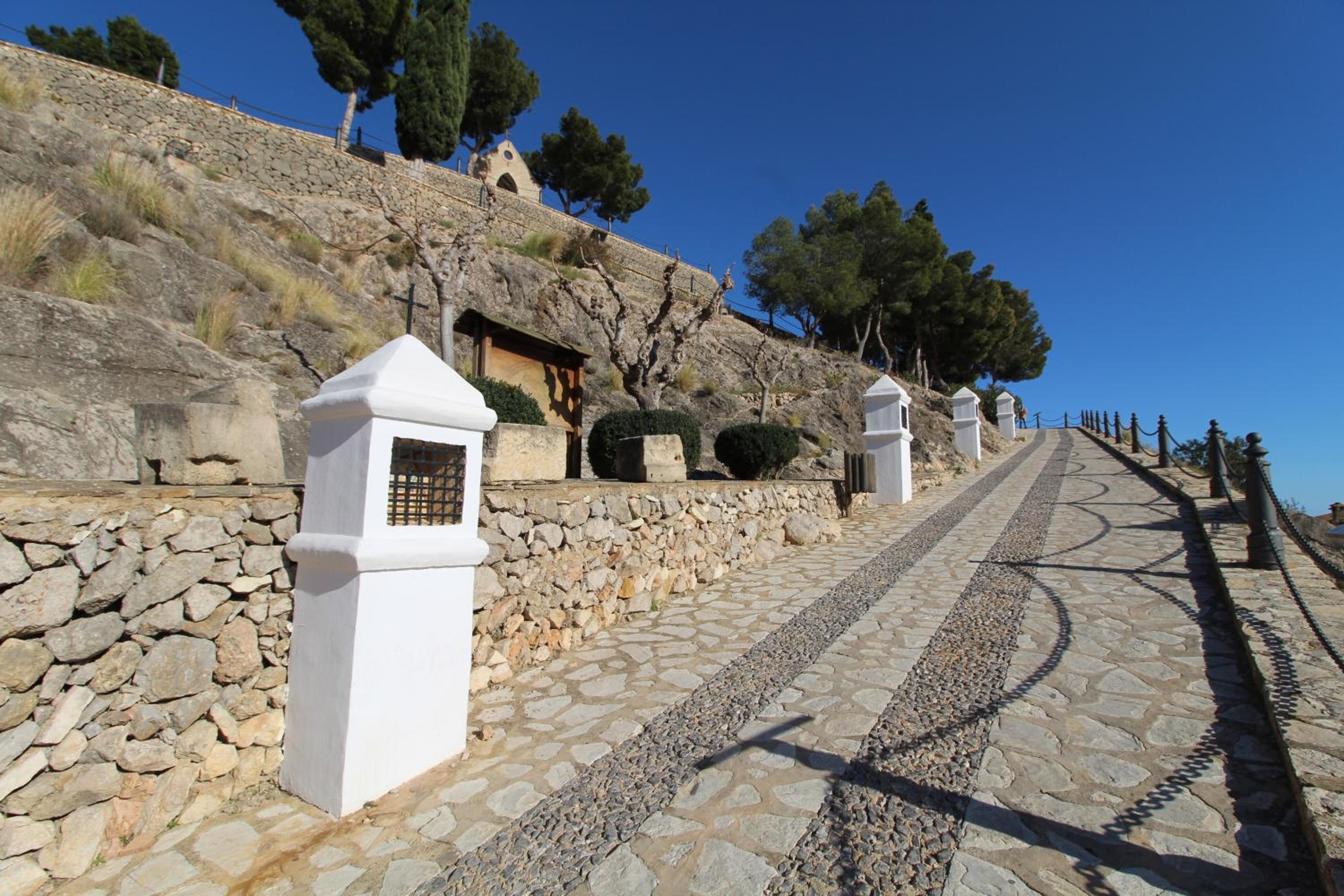 Chalet con piscina y barbacoa