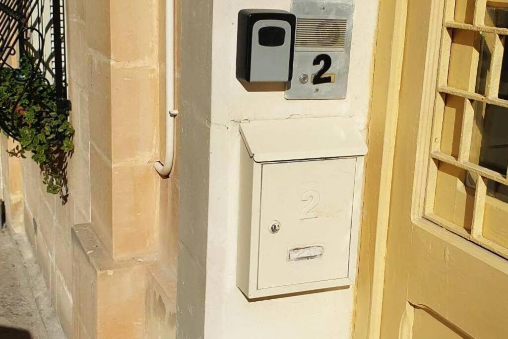 Valletta Apartment with Harbour Veiw view 3