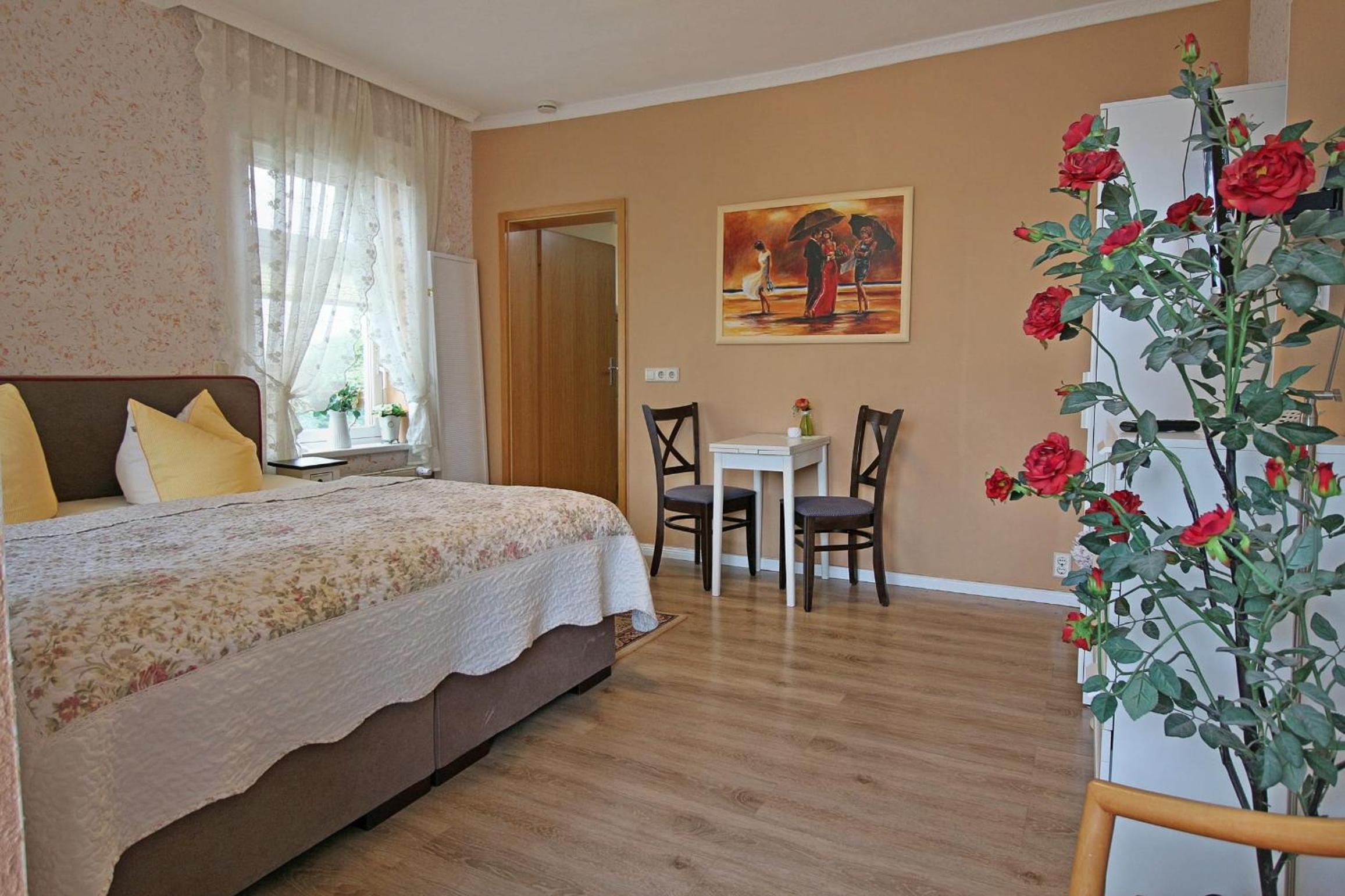 Villa Ostseelilie - Appartements mit Balkon und Meerblick