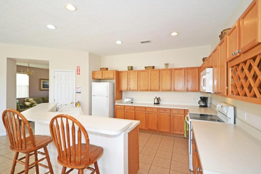 Willow View Villa home view 5