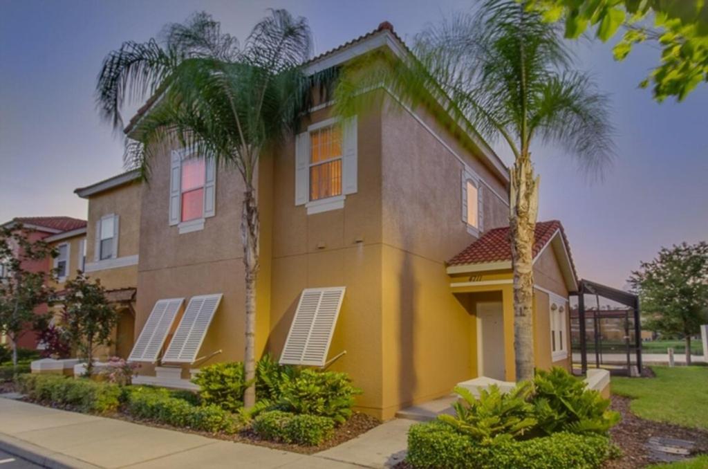Villa Azul townhouse