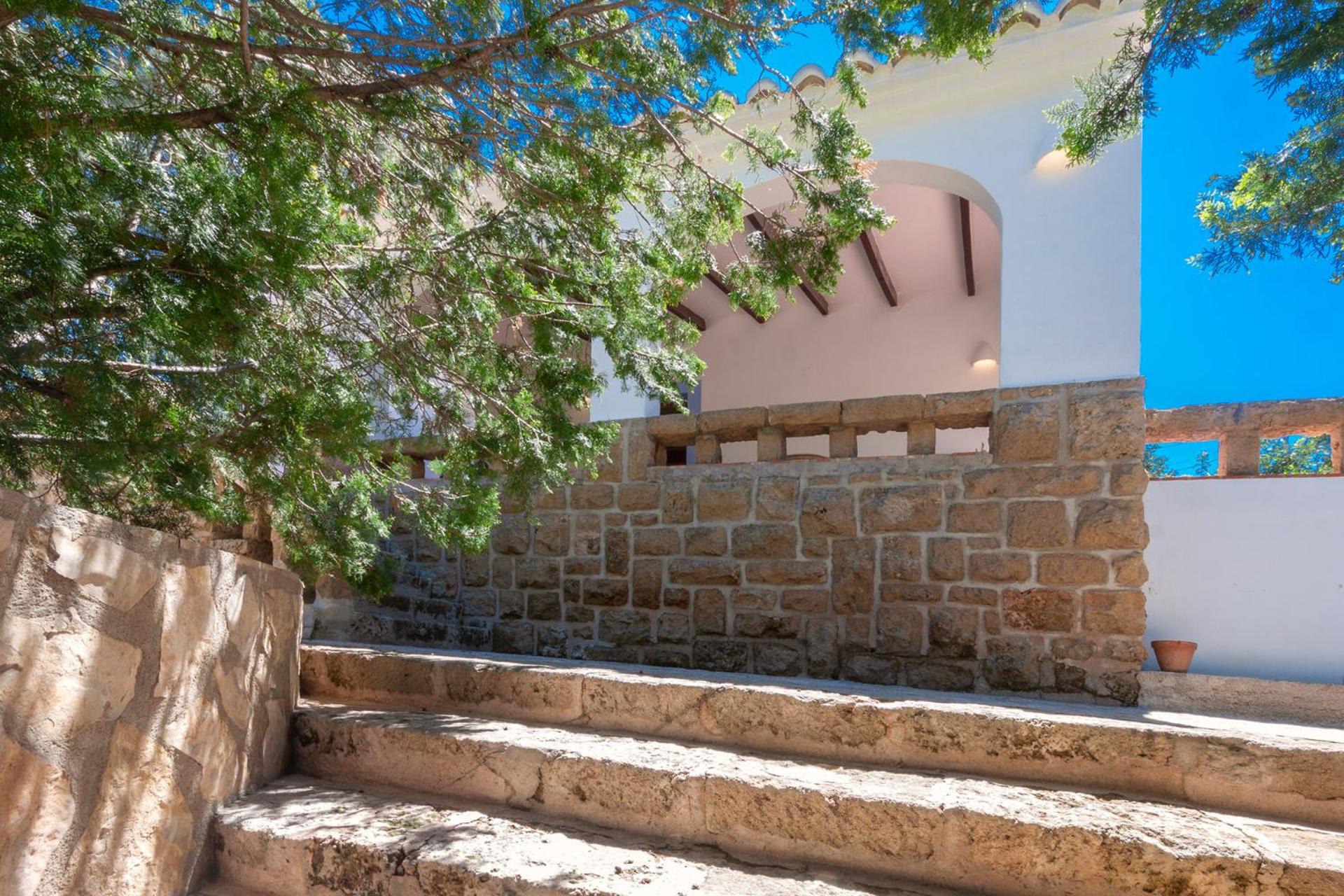 Villa Nomad