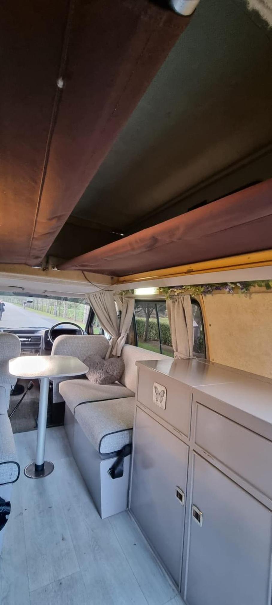 RETRO CAMPER HIRE LTD Campervan Hire Company