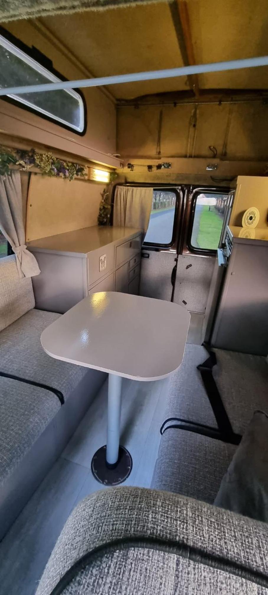 RETRO CAMPER HIRE LTD Campervan Hire Company