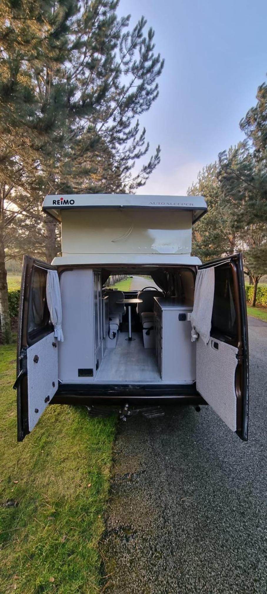 RETRO CAMPER HIRE LTD Campervan Hire Company